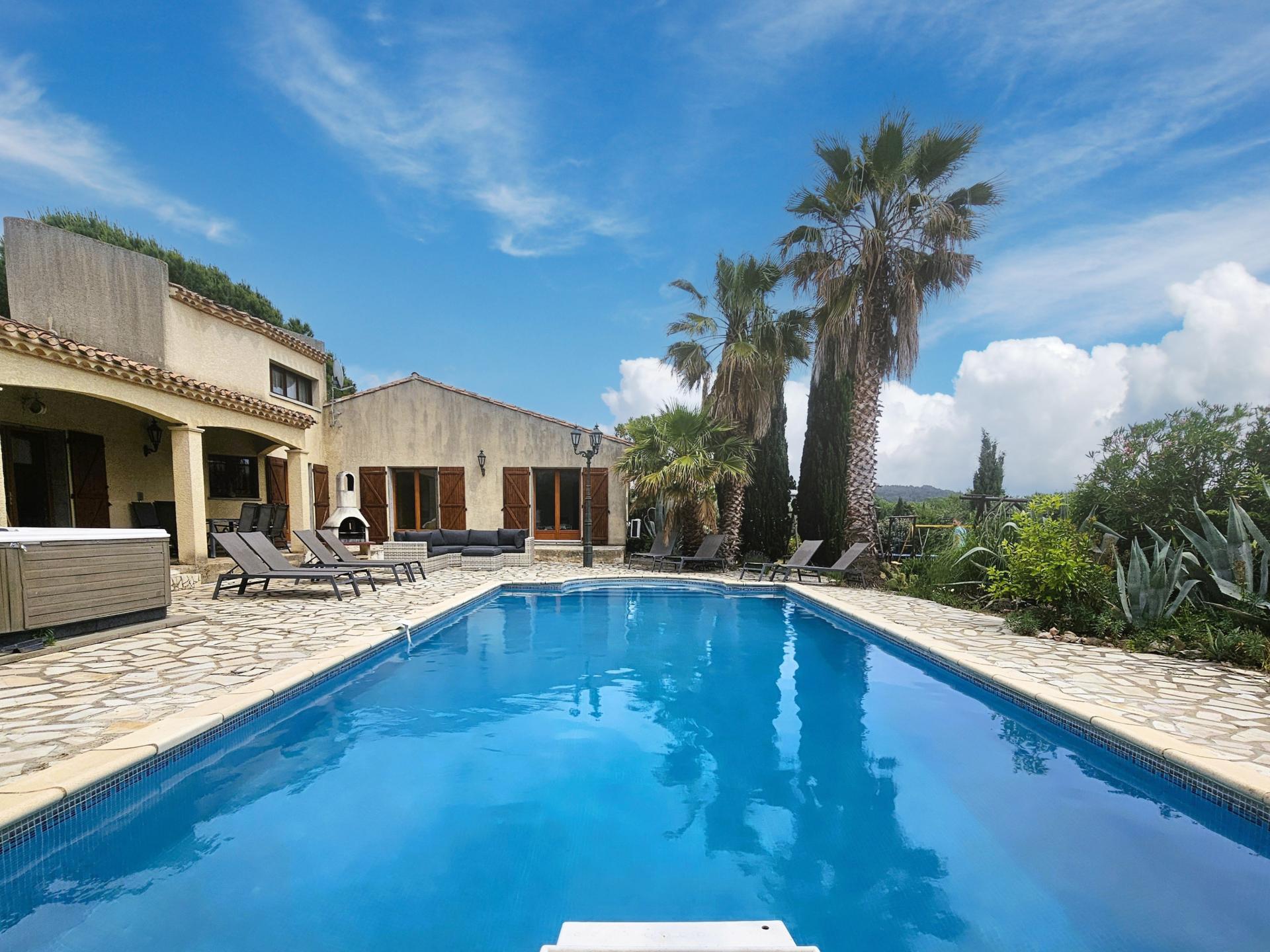 10-persoons villa in centrum Félines-Minervois met zwembad - foto 3