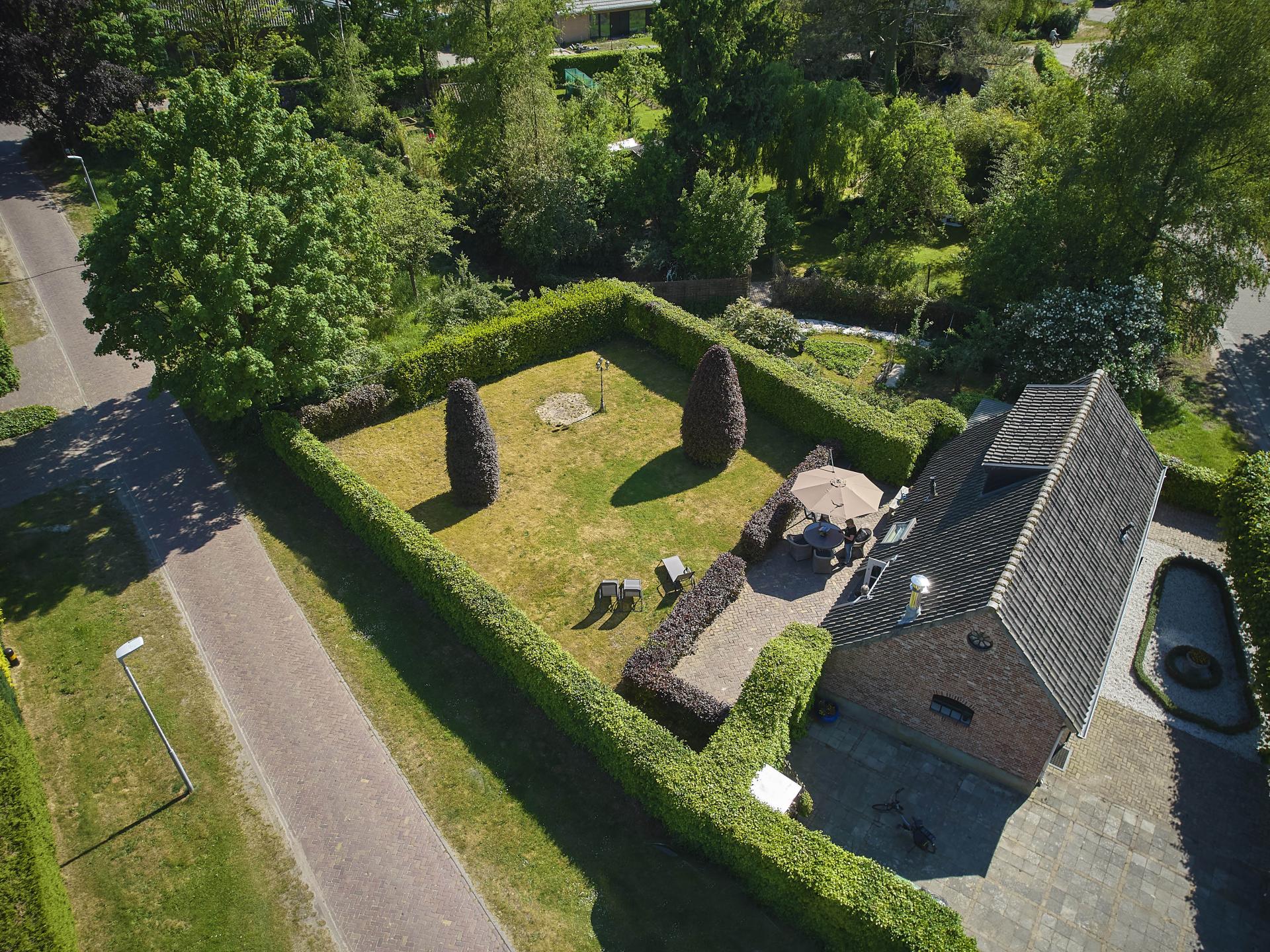 Sfeervolle dorpswoning in hartje Valkenswaard, nabij natuur - foto 45