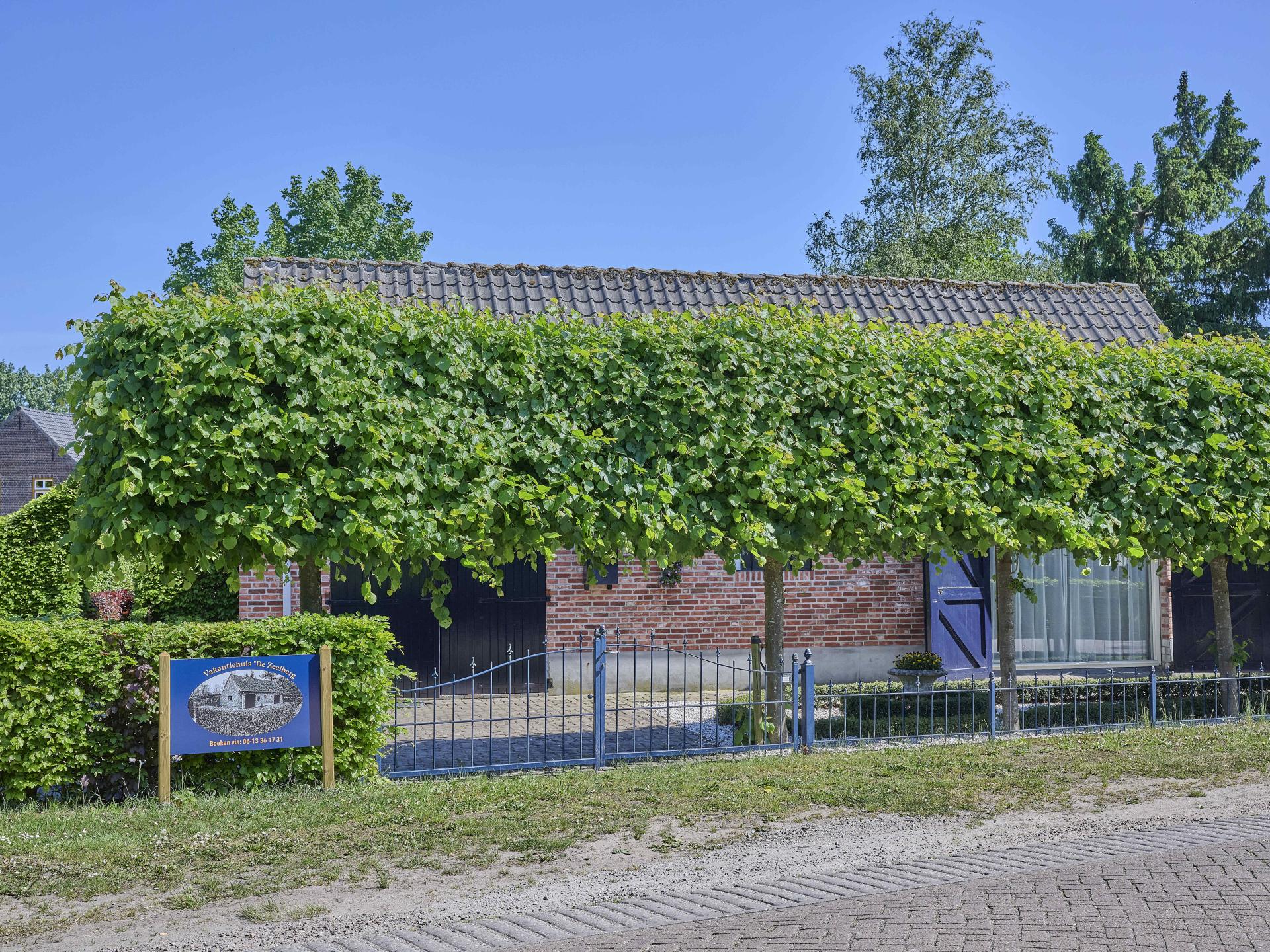 Sfeervolle dorpswoning in hartje Valkenswaard, nabij natuur - foto 44