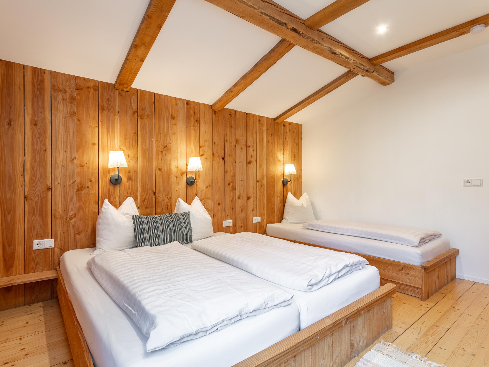 Luxe chalet voor 10 personen met privé sauna en grote tuin in Innerkrems - foto 32