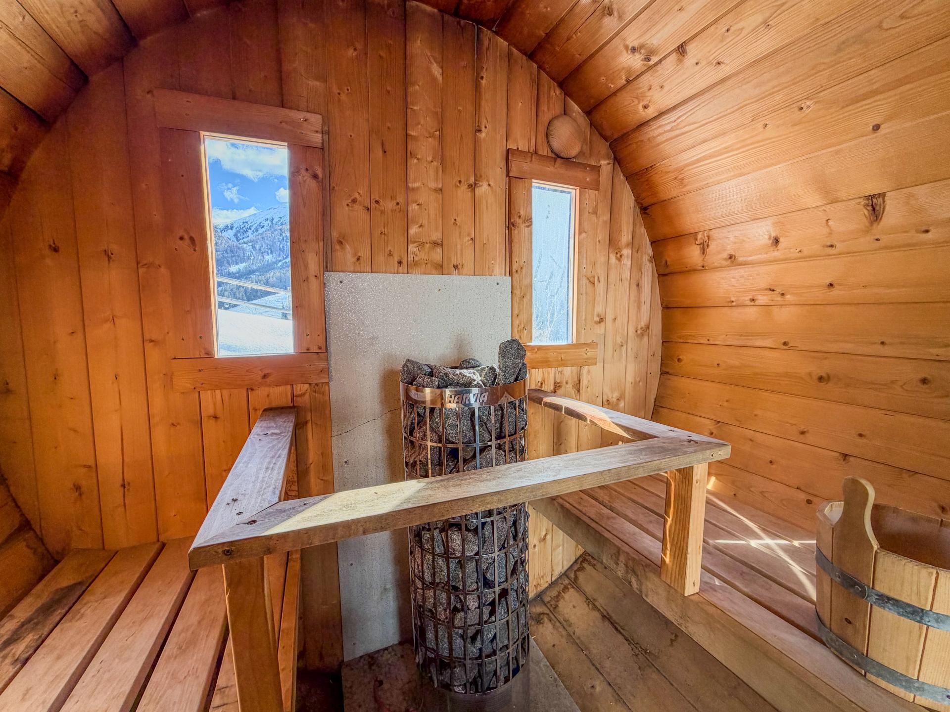 Luxe chalet voor 10 personen met privé sauna en grote tuin in Innerkrems - foto 86