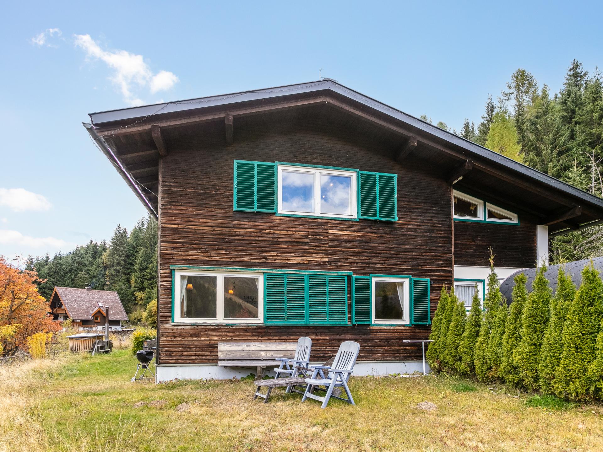 Luxe chalet voor 10 personen met privé sauna en grote tuin in Innerkrems - foto 40