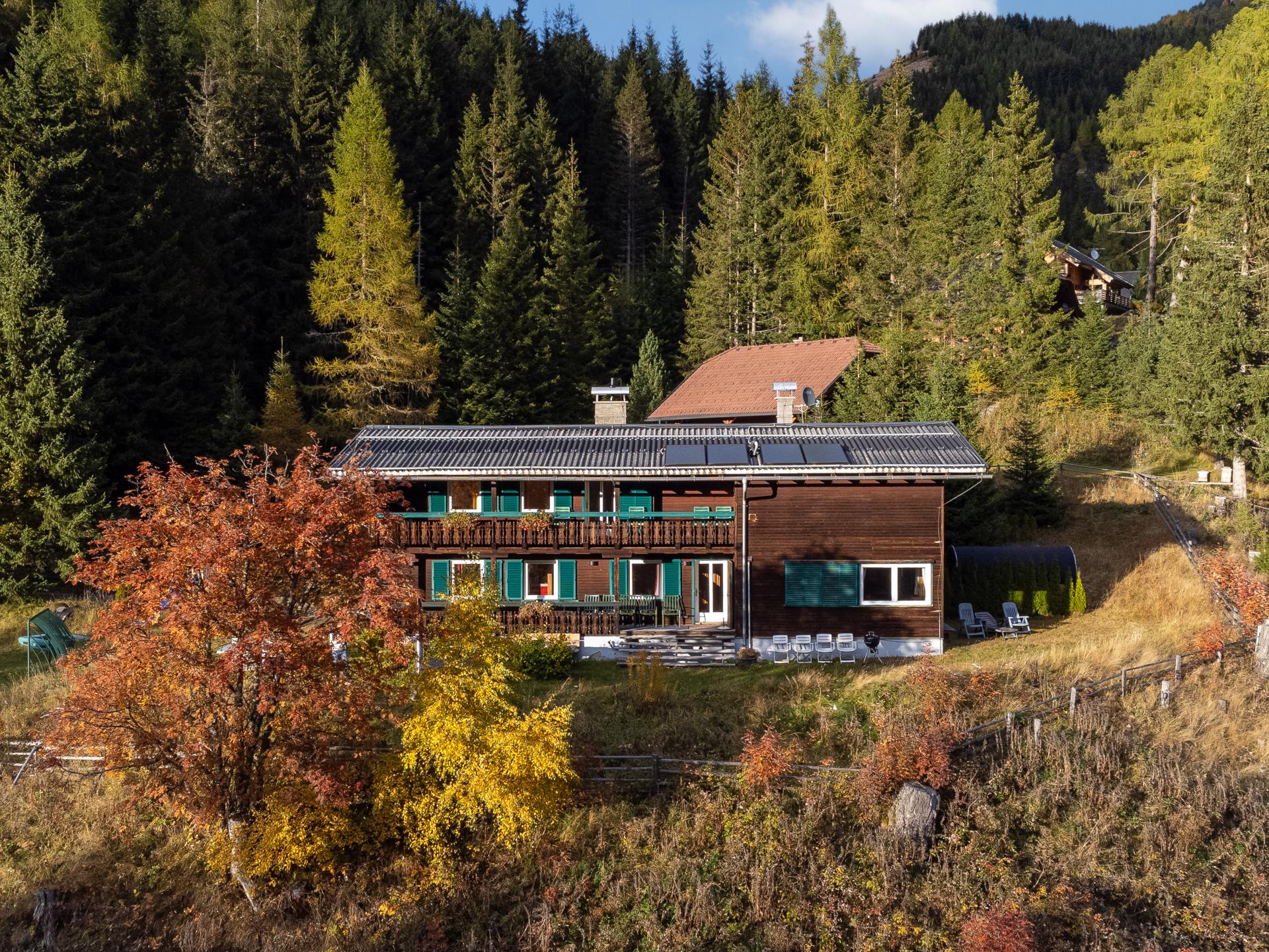 Luxe chalet voor 10 personen met privé sauna en grote tuin in Innerkrems - foto 57