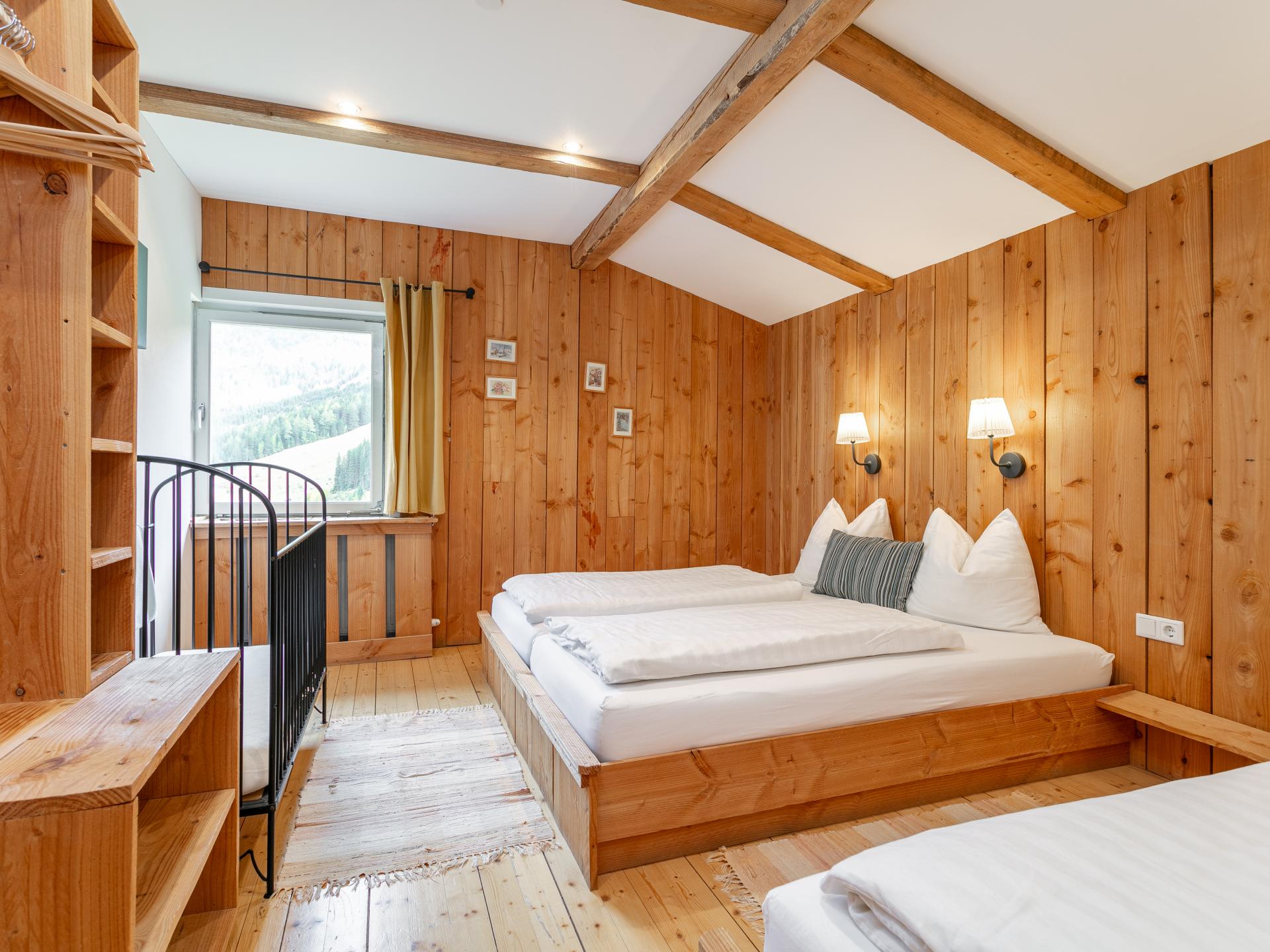 Luxe chalet voor 10 personen met privé sauna en grote tuin in Innerkrems - foto 18
