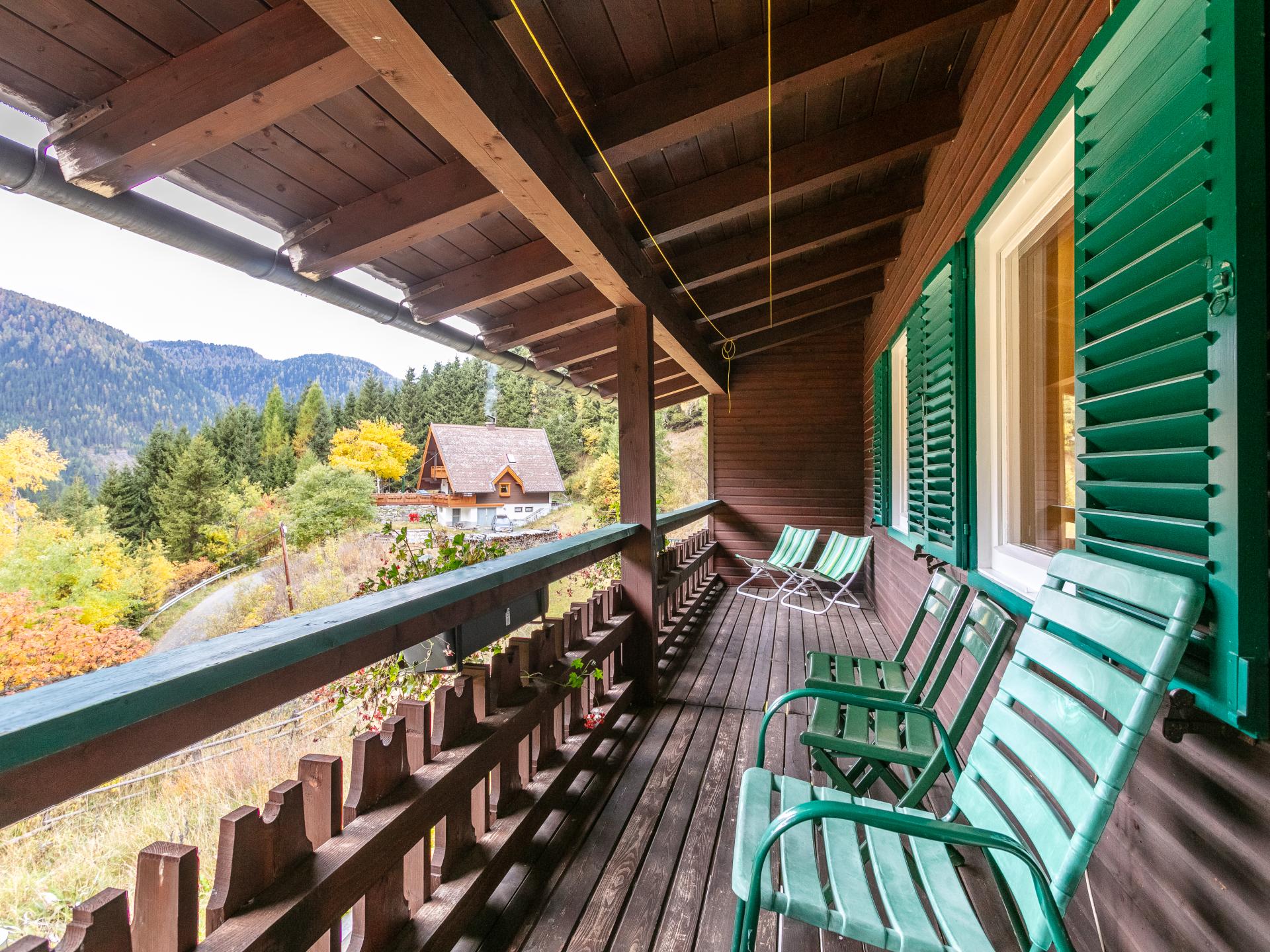 Luxe chalet voor 10 personen met privé sauna en grote tuin in Innerkrems - foto 41