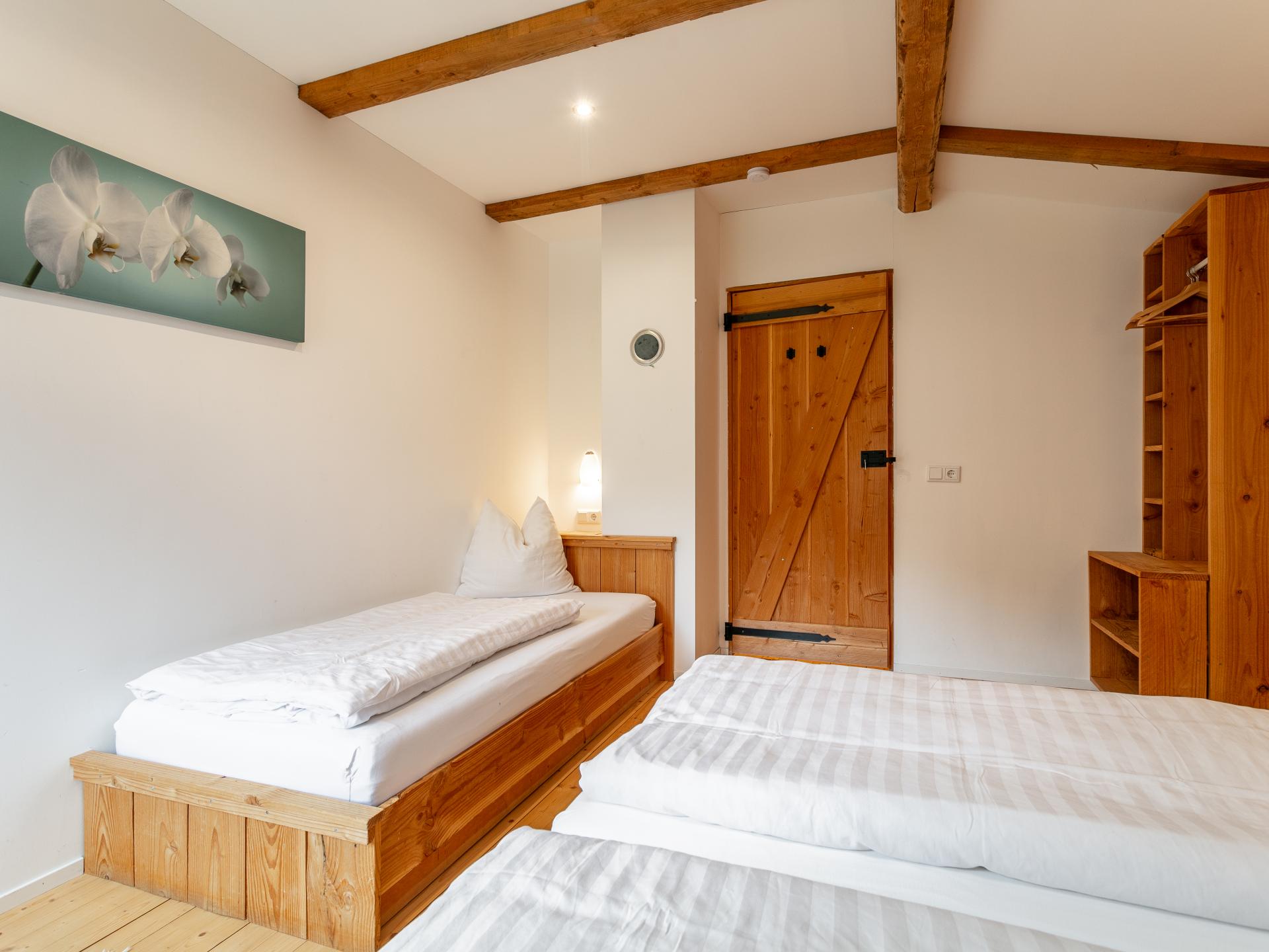Luxe chalet voor 10 personen met privé sauna en grote tuin in Innerkrems - foto 34