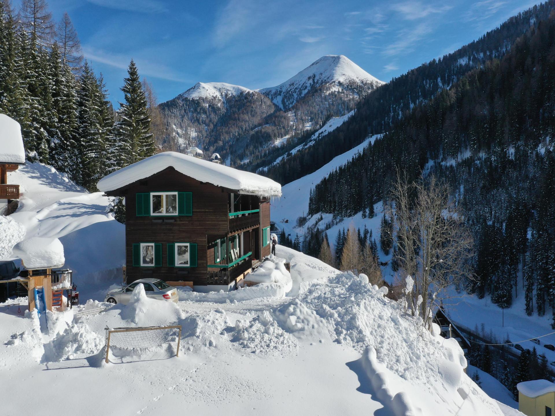 Luxe chalet voor 10 personen met privé sauna en grote tuin in Innerkrems - foto 71