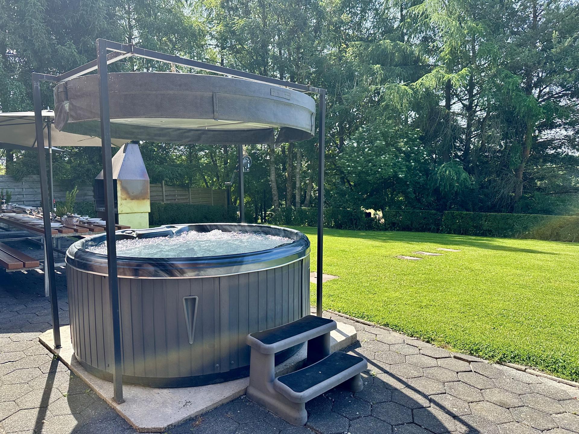 Vrijstaand vakantiehuis in Gouvy voor 22 personen met bubbelbad en sauna - foto 32