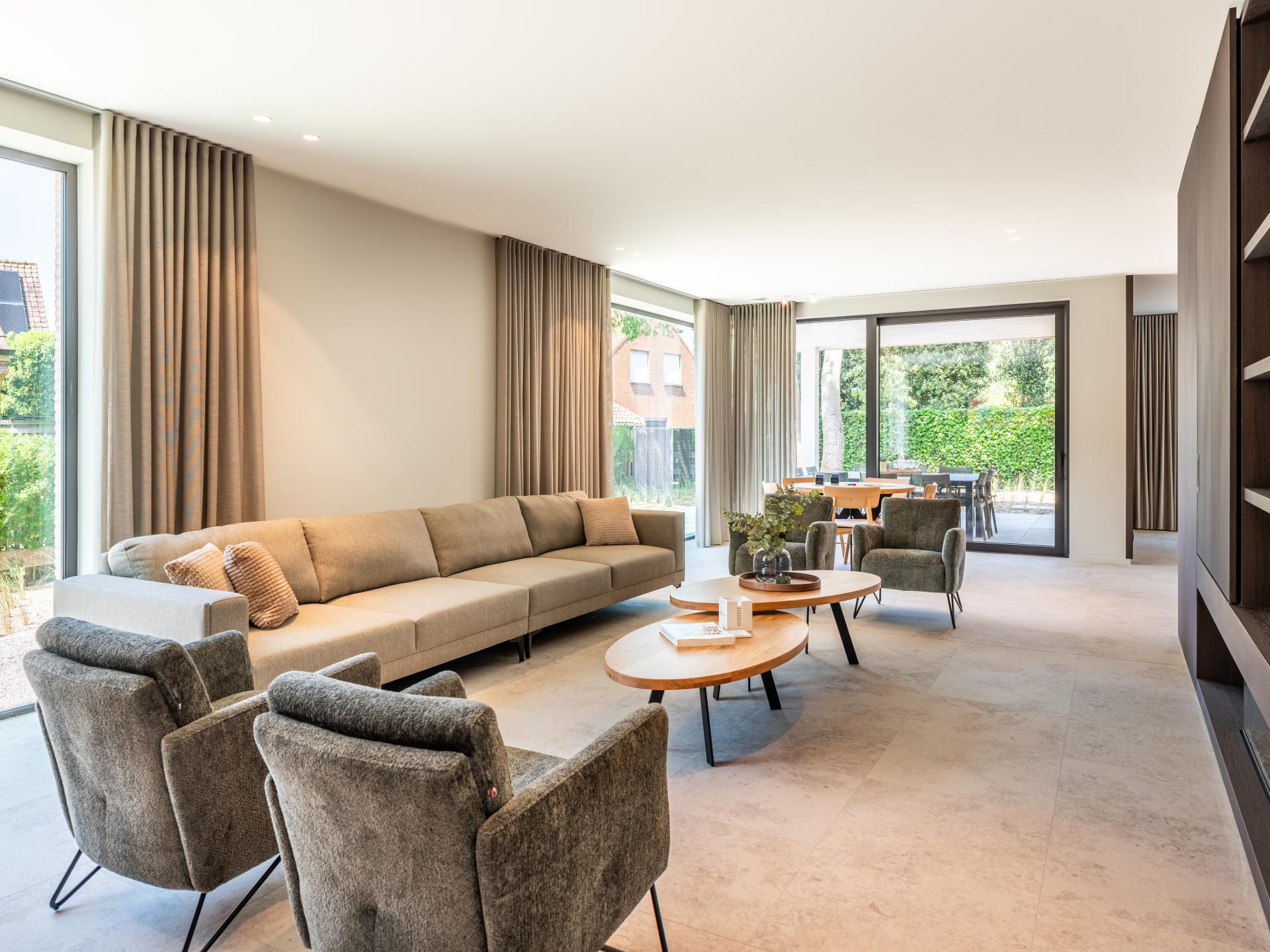 Centraal gelegen luxe villa in Sint-Idesbald voor 12 personen - foto 3