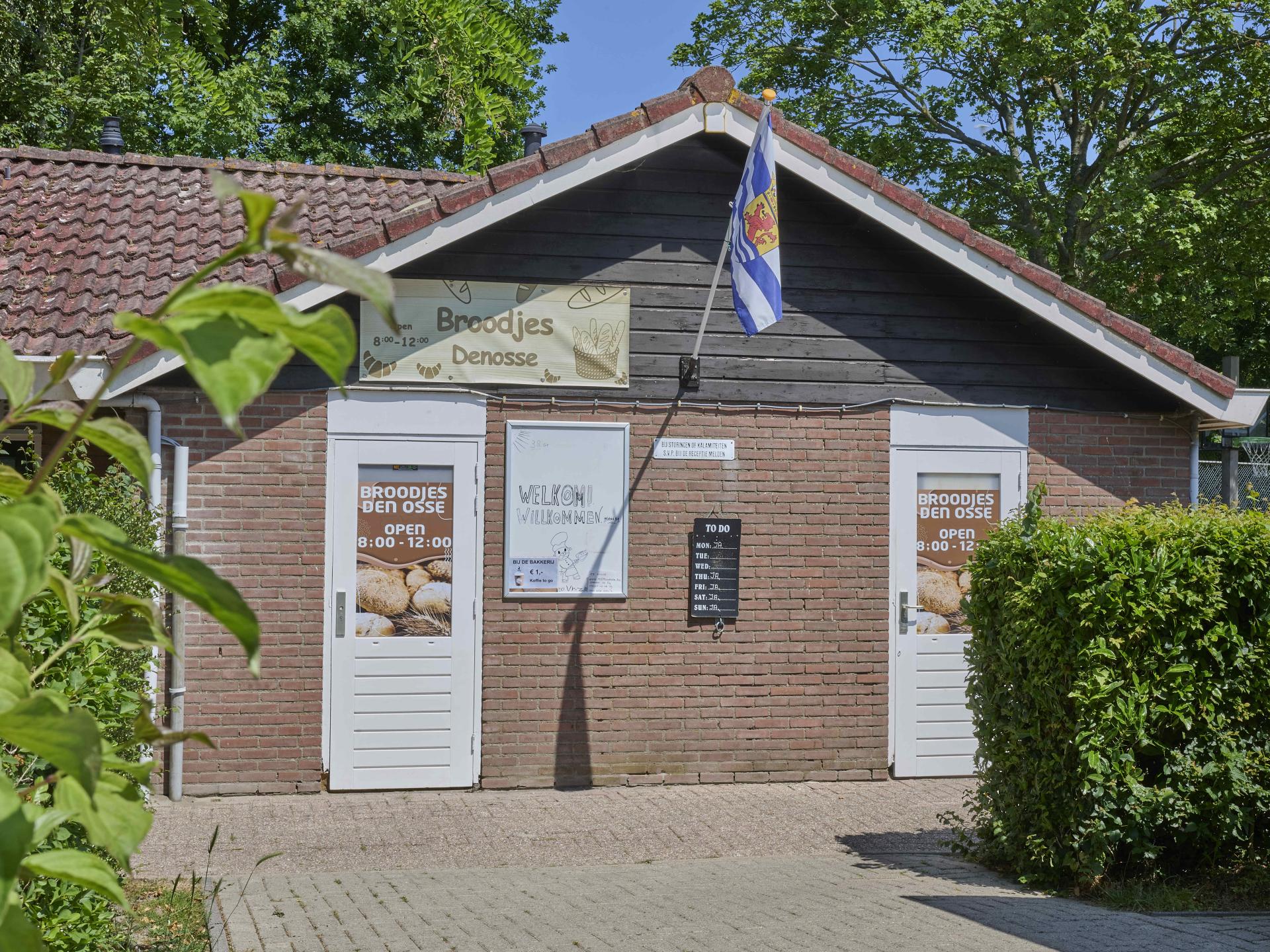 Knus familiechalet op vakantiepark Den Osse, 230m van het centrum van Brouwershaven - foto 44