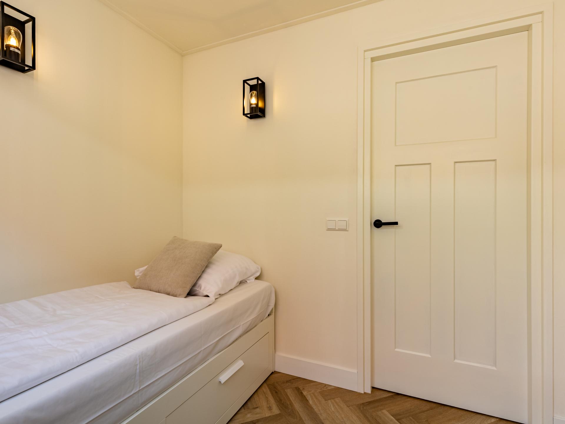 Sfeervol appartement met privé binnenplaats in centrum Warmenhuizen - foto 30