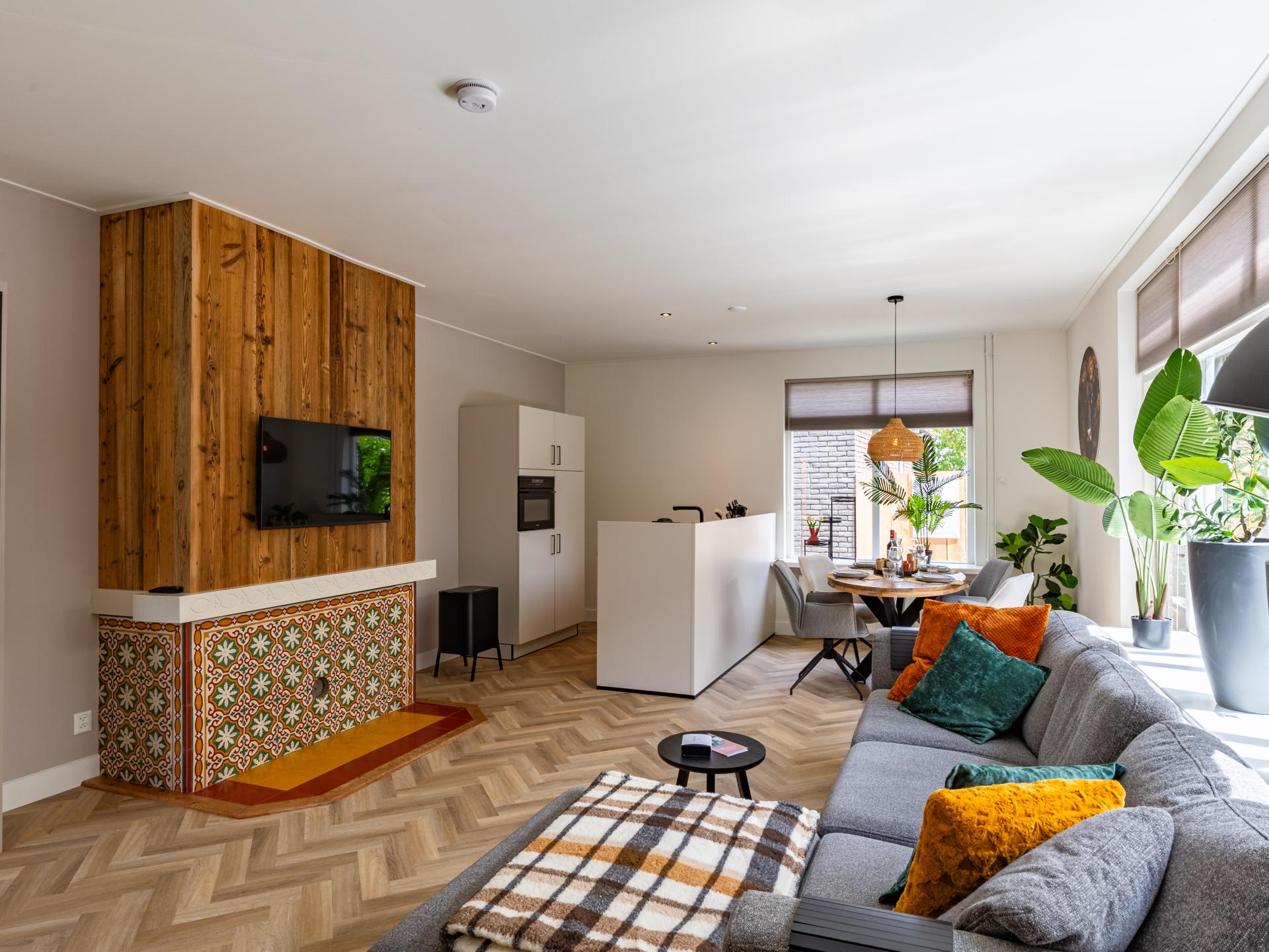 Sfeervol appartement met privé binnenplaats in centrum Warmenhuizen - foto 19