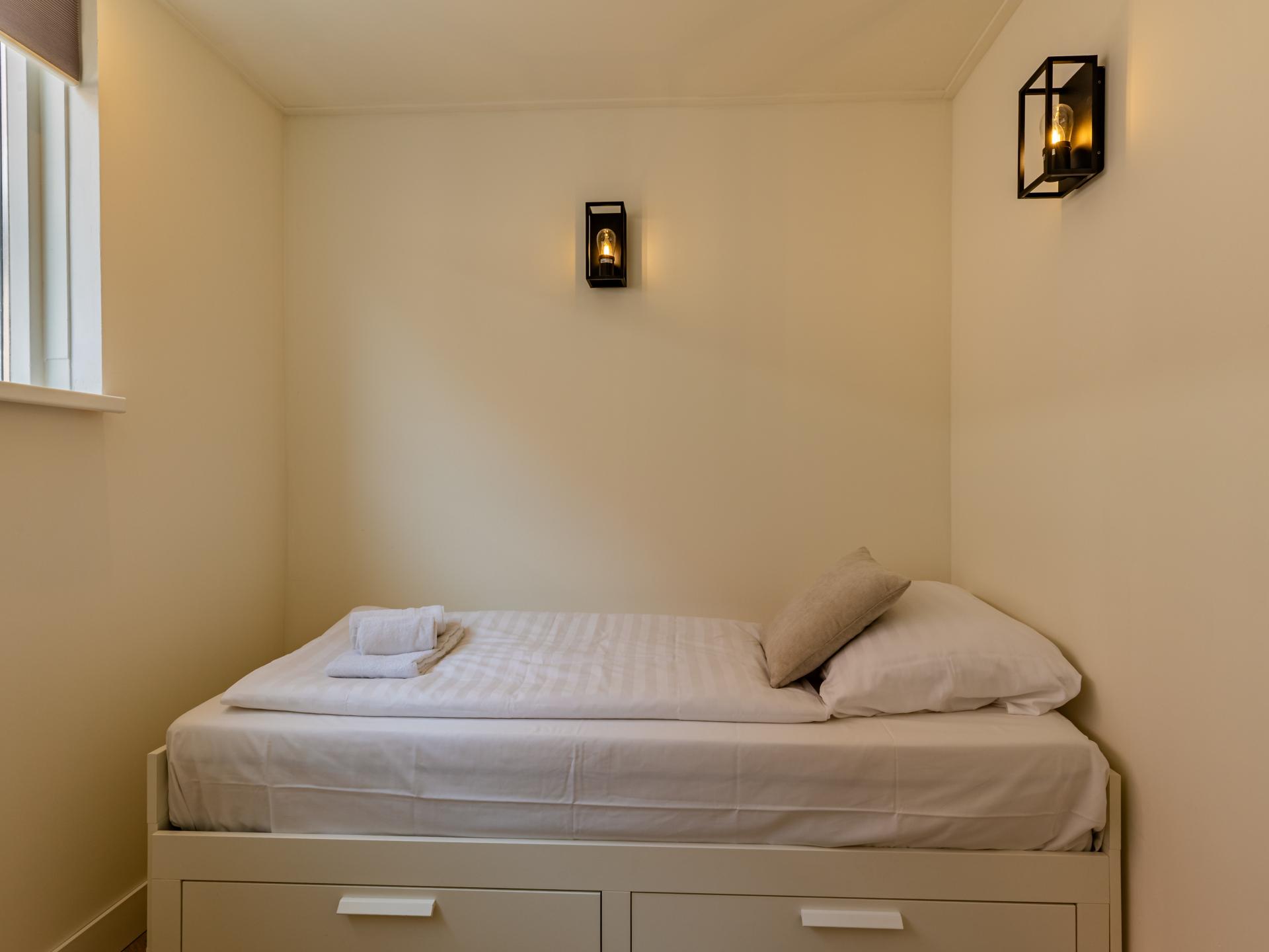 Sfeervol appartement met privé binnenplaats in centrum Warmenhuizen - foto 29