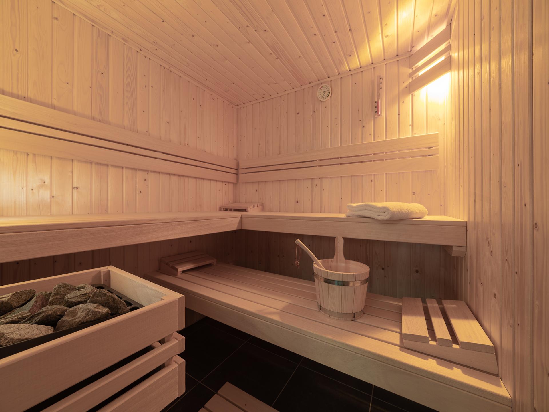 Luxe appartement met Finse sauna op 500m van het Noordzeestrand - foto 6