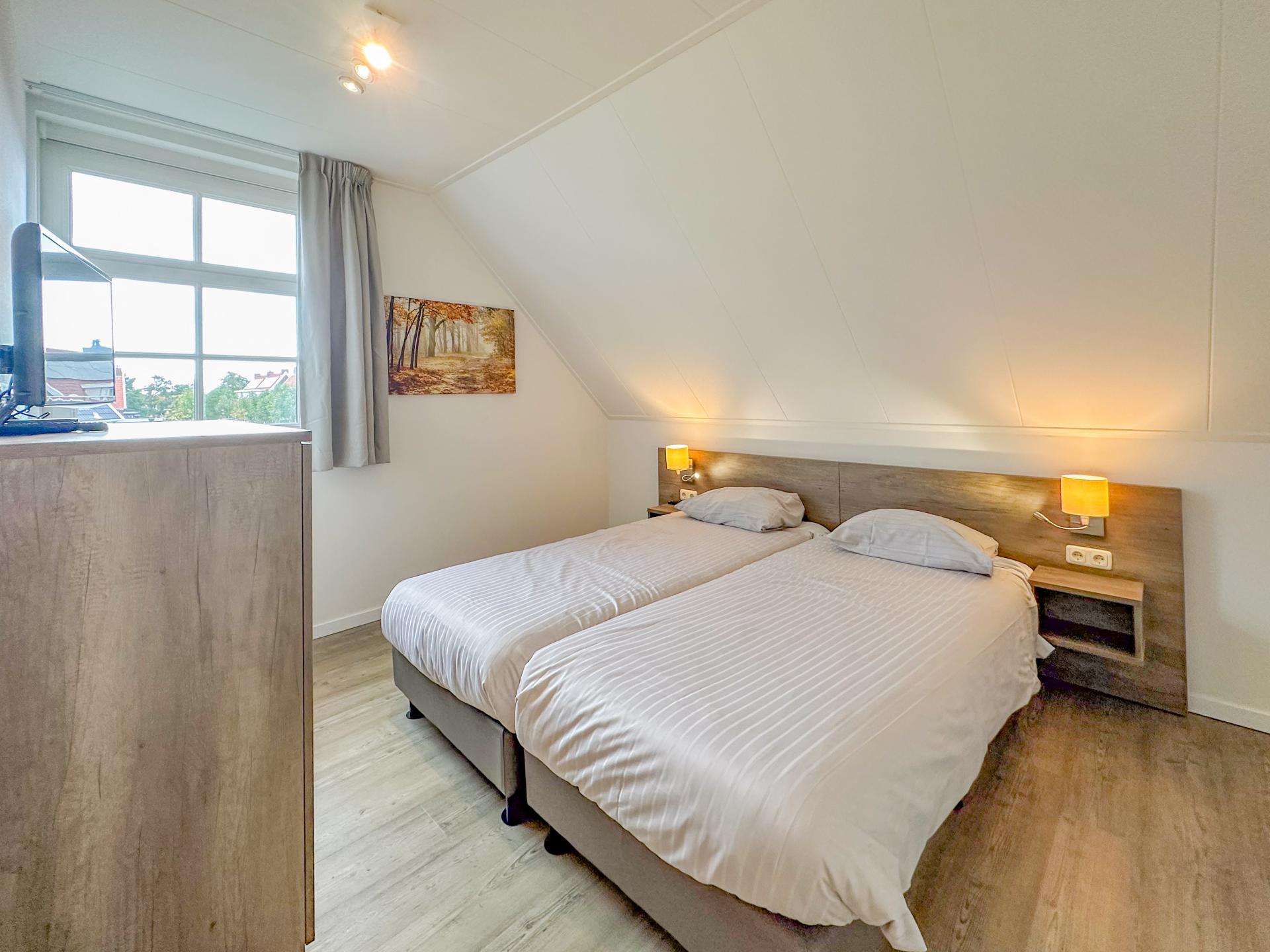 Luxe villa met sauna en spa op 500m van het strand in Colijnsplaat - foto 17