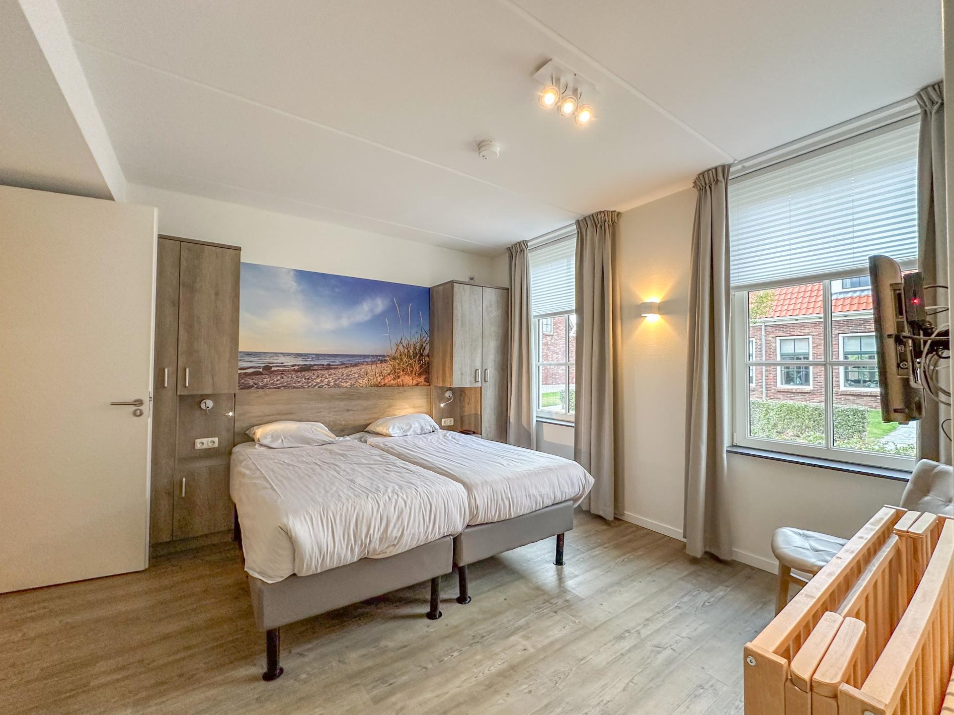 Luxe villa met sauna en spa op 500m van het strand in Colijnsplaat - foto 14