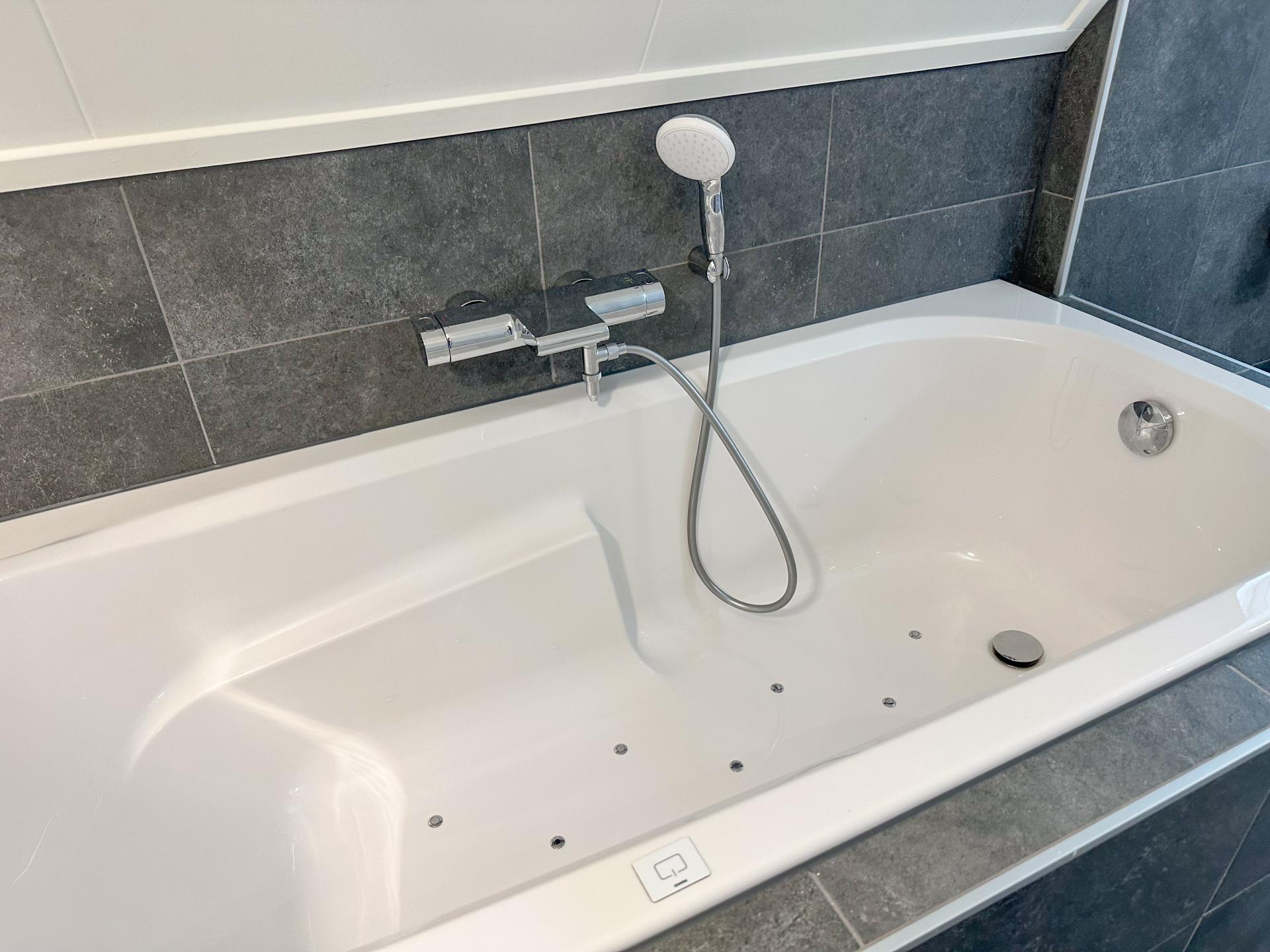 Luxe villa met sauna en spabad, 500m van het strand in Colijnsplaat - foto 15
