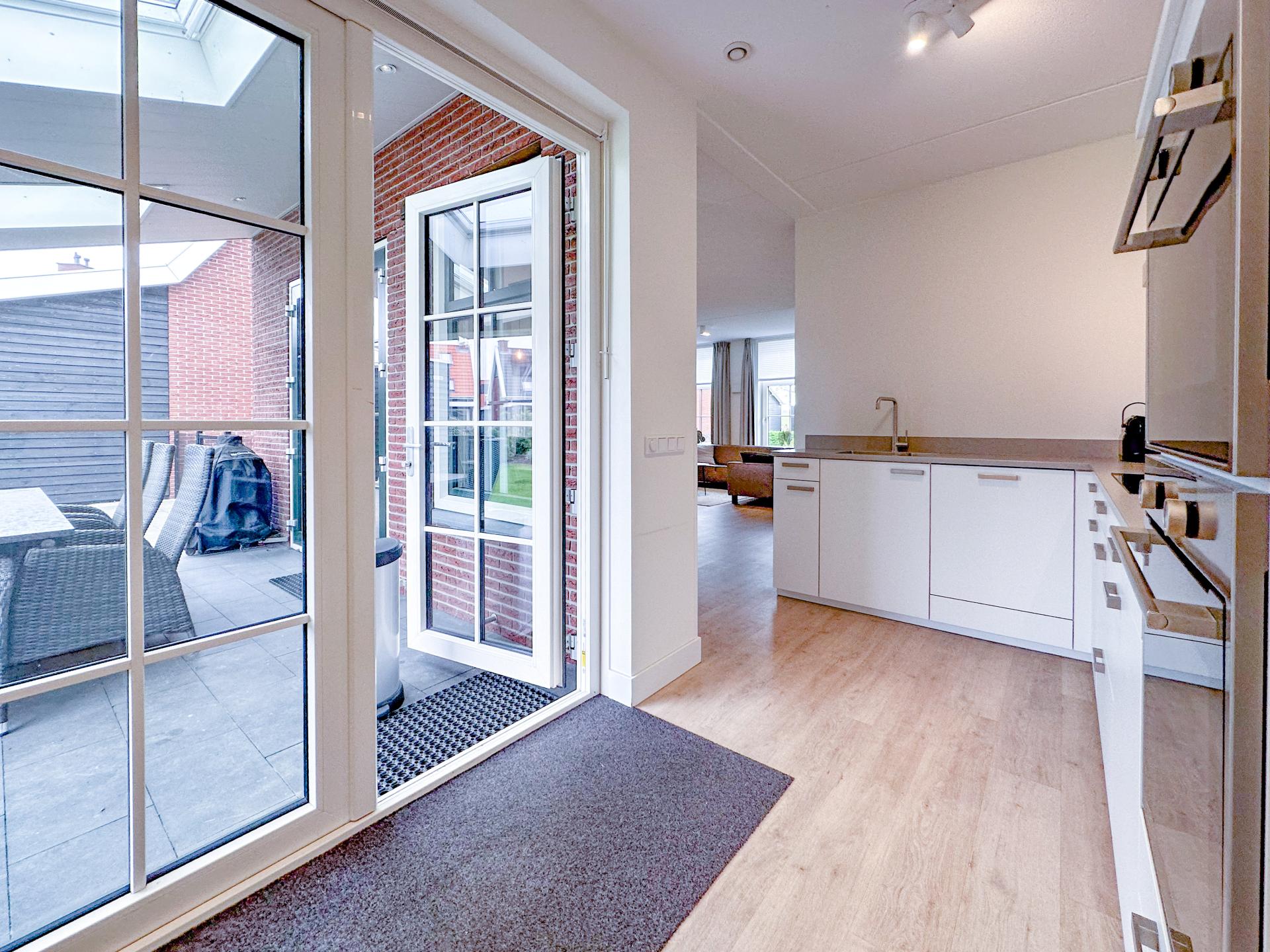 Luxe villa met sauna en spabad, 500m van het strand in Colijnsplaat - foto 8