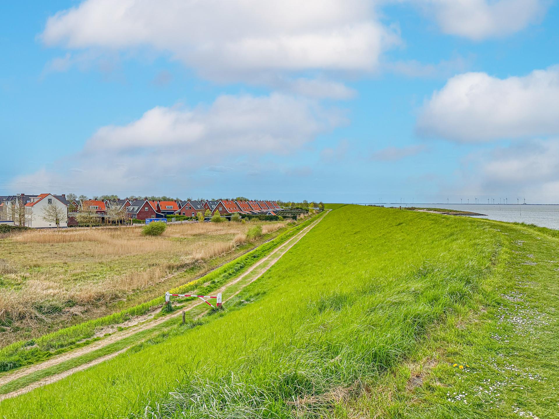 Luxe villa met sauna en spabad, 500m van het strand in Colijnsplaat - foto 23