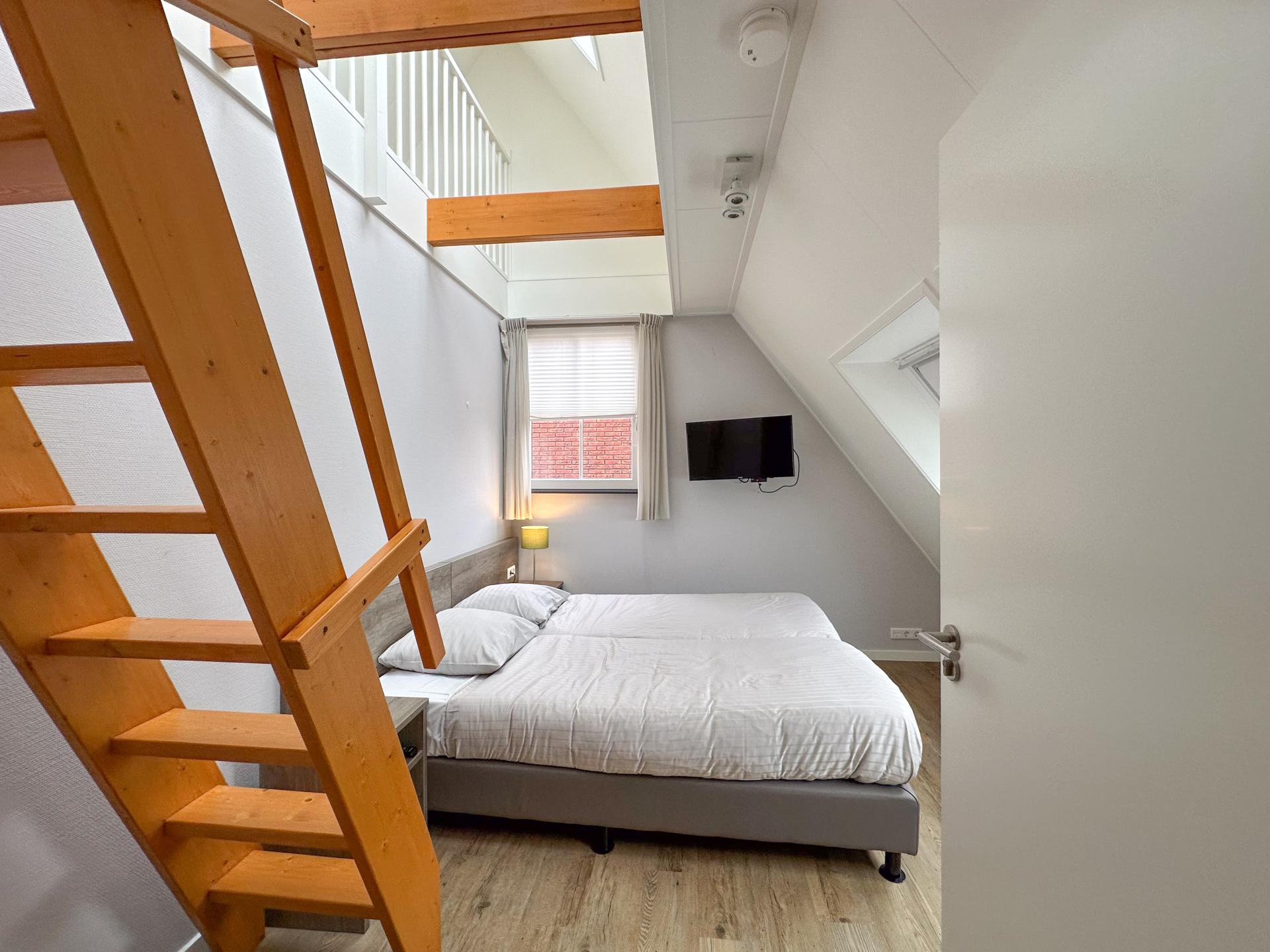 Luxe vrijstaande villa aan zee in Colijnsplaat voor 8 personen - foto 22