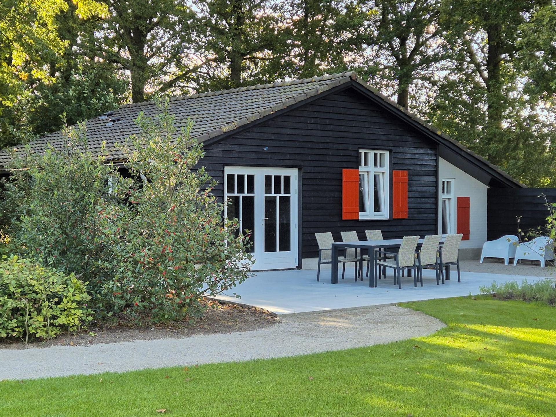 Luxe vrijstaand vakantiehuis met hottub in groene omgeving bij Breda - foto 26