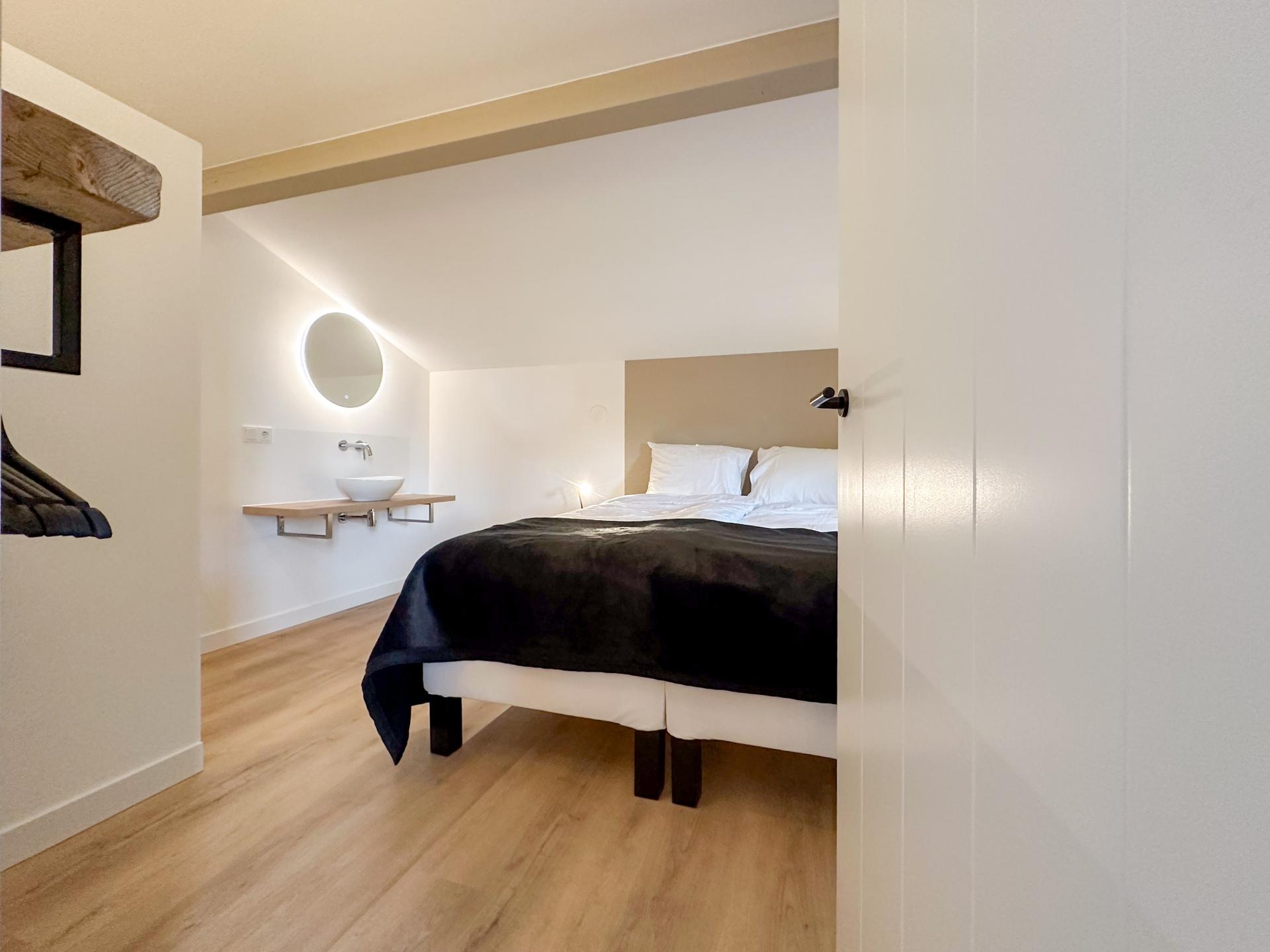 Luxe vrijstaand vakantiehuis met hottub in groene omgeving bij Breda - foto 14