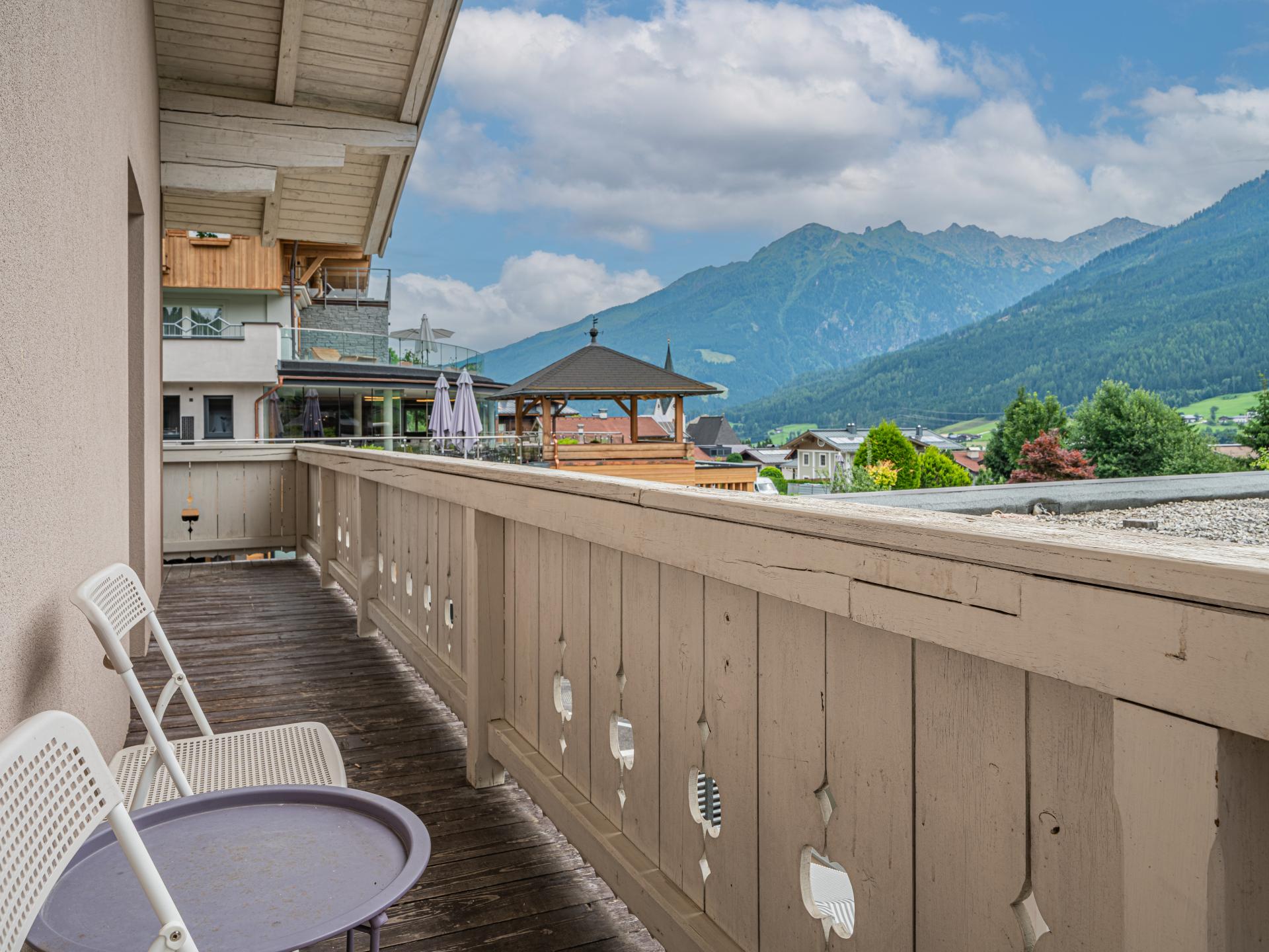 Vrijstaand vakantiehuis met terras, 300m van de skilift in Neukirchen - foto 7