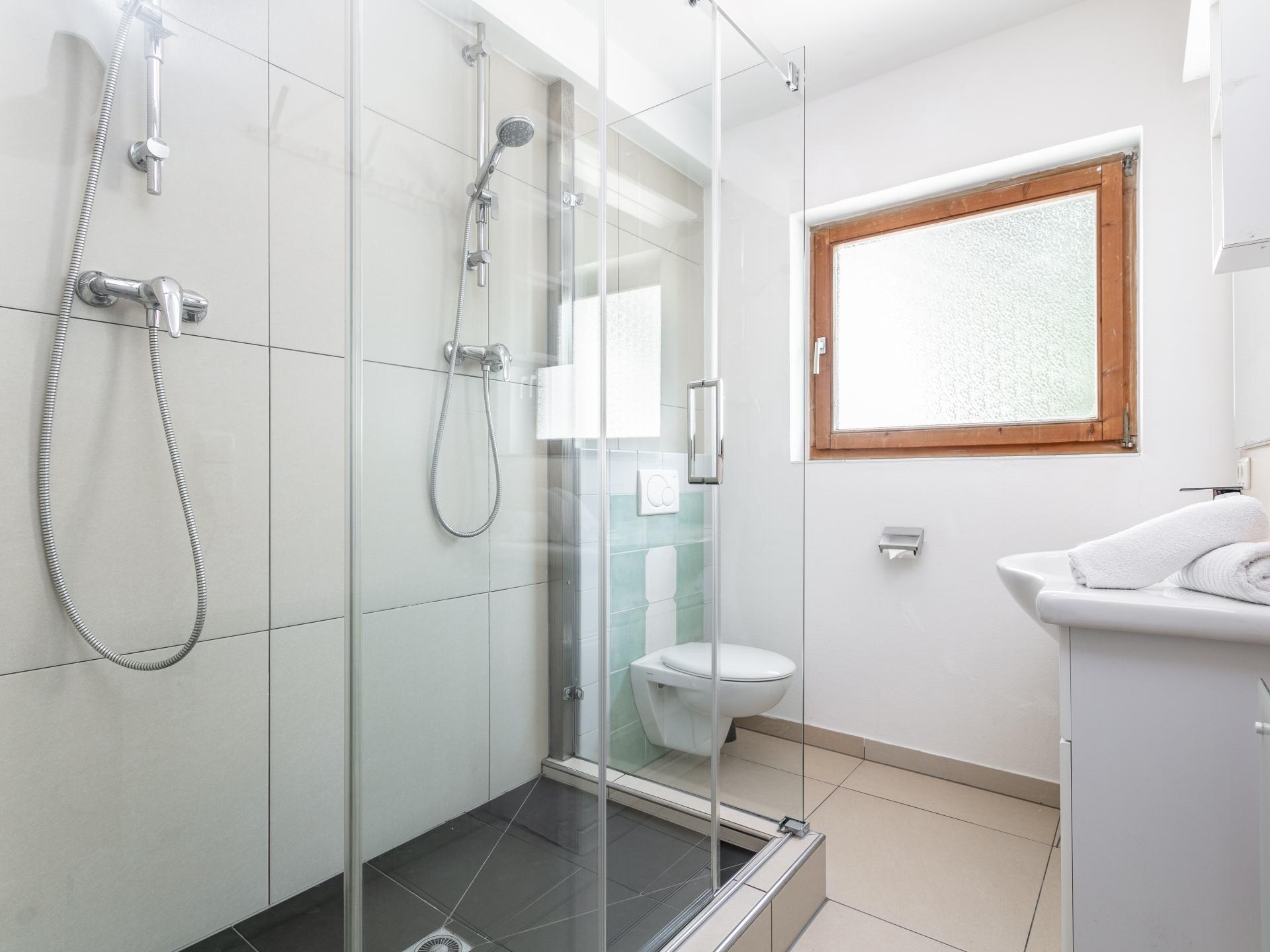 Ruim groepsappartement met tuin aan de piste in Kirchberg - foto 15