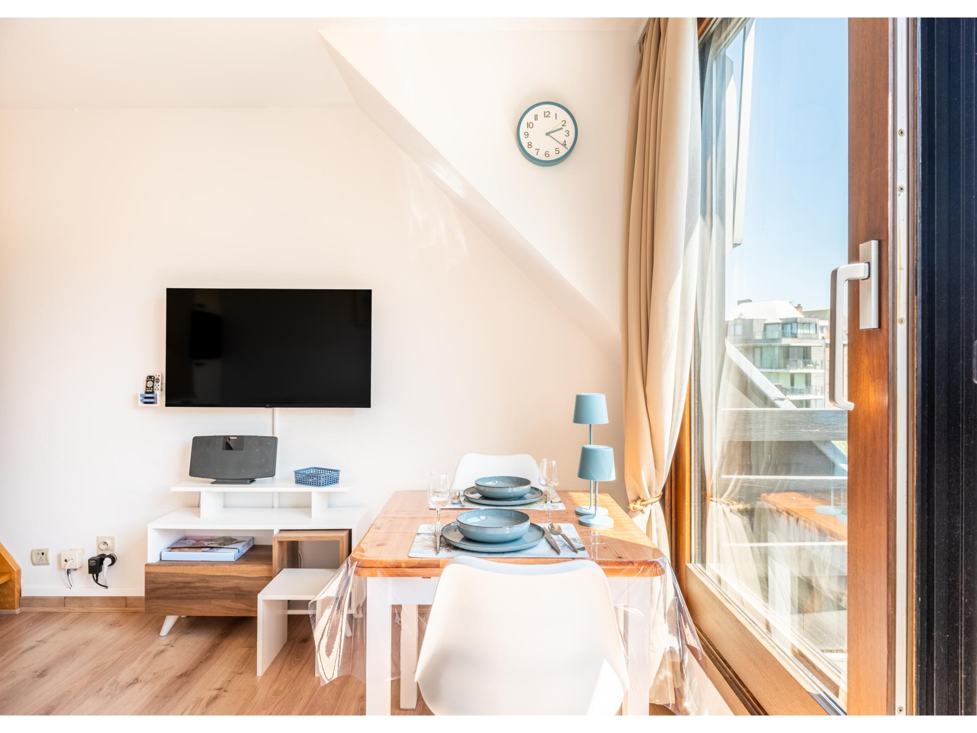 Op 700 m van zee: modern 2-persoons appartement in centrum Koksijde - foto 7