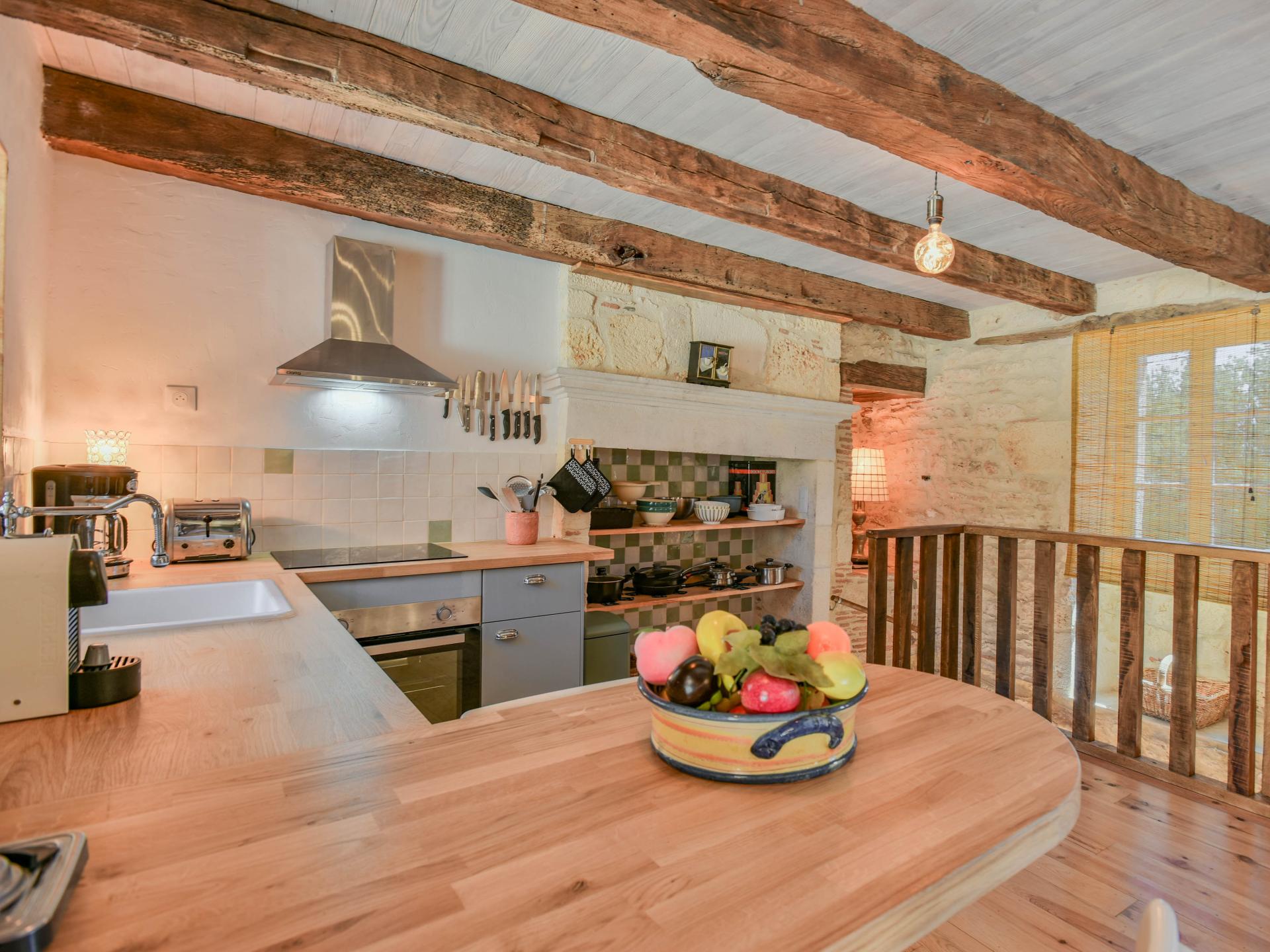4-persoons sfeervol vakantiehuis in Montcabrier met bubbelbad - foto 19