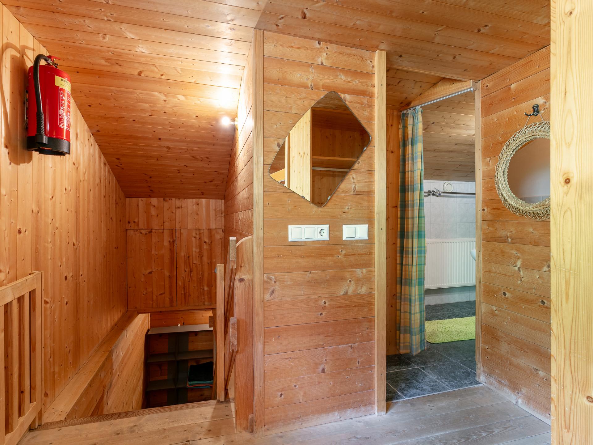 Knus appartement voor 8 op de boerderij in Niederau met bergzicht en tuin - foto 27