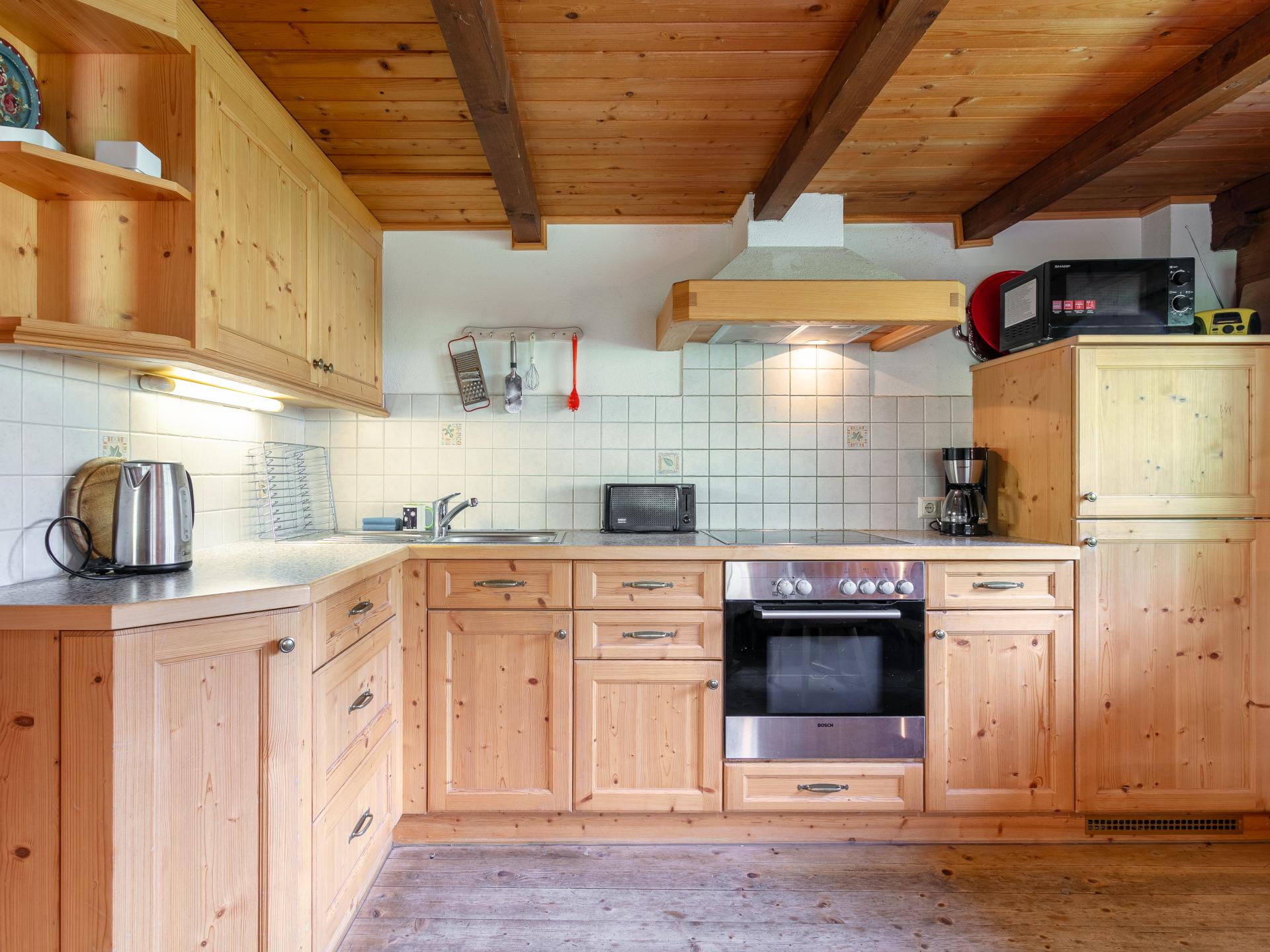 Knus appartement voor 8 op de boerderij in Niederau met bergzicht en tuin - foto 5