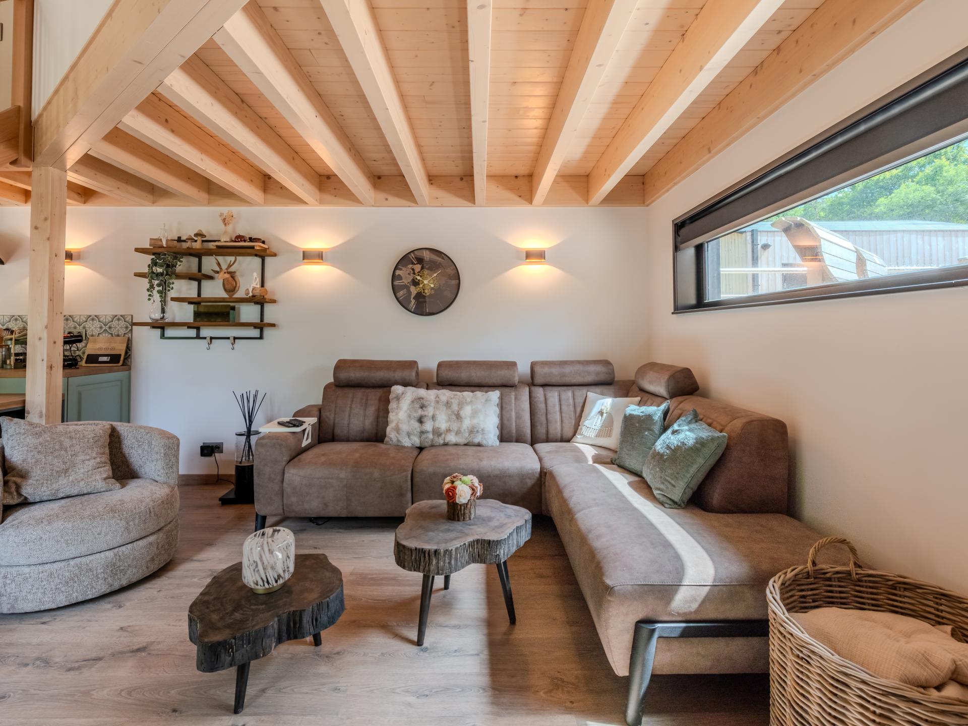 Uniek design vakantiehuis met wellness in rustige Ardense bossen bij Biron - foto 3