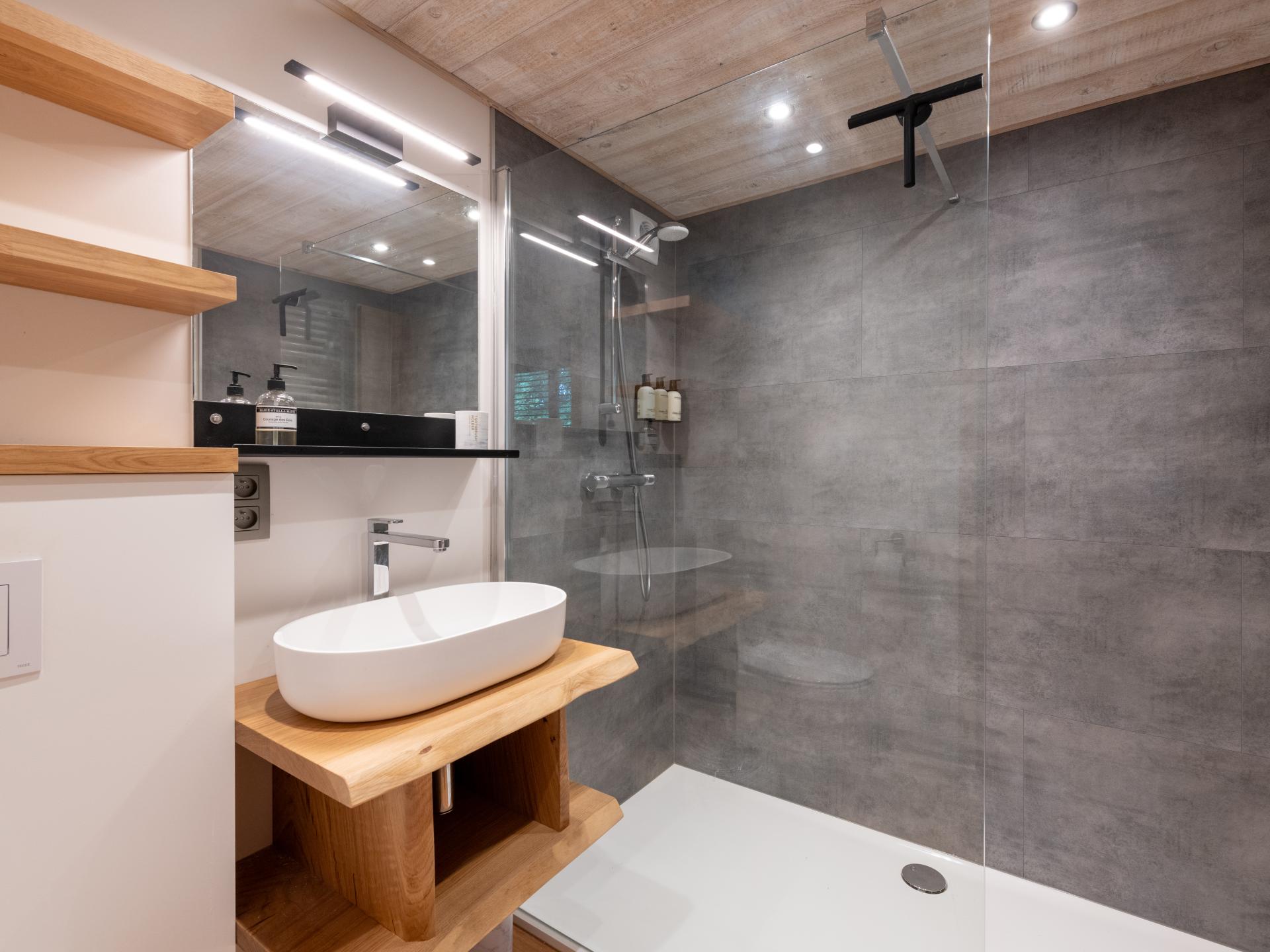 Uniek design vakantiehuis met wellness in rustige Ardense bossen bij Biron - foto 18