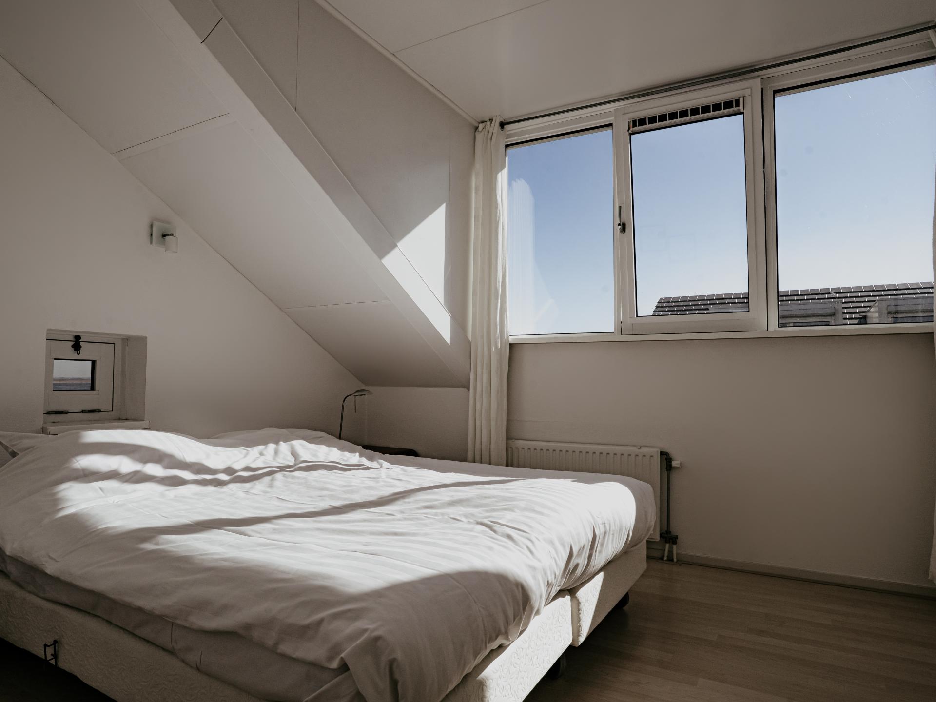 Modern waterappartement met vrij uitzicht in Uitgeest, 170m van centrum - foto 12