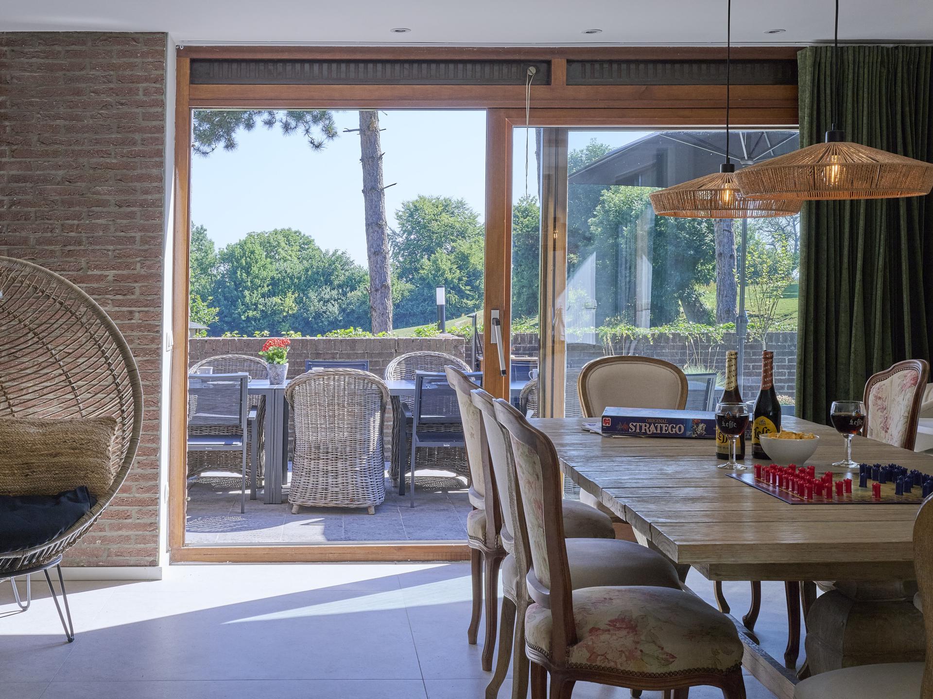 Luxe groepsvilla met privé wellness en grote tuin in hartje Limburg - foto 29