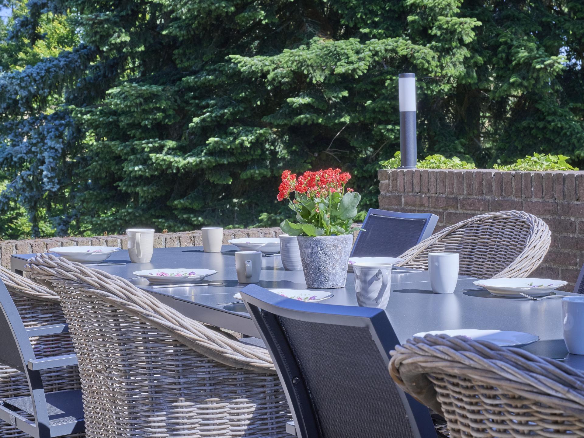 Luxe groepsvilla met privé wellness en grote tuin in hartje Limburg - foto 40
