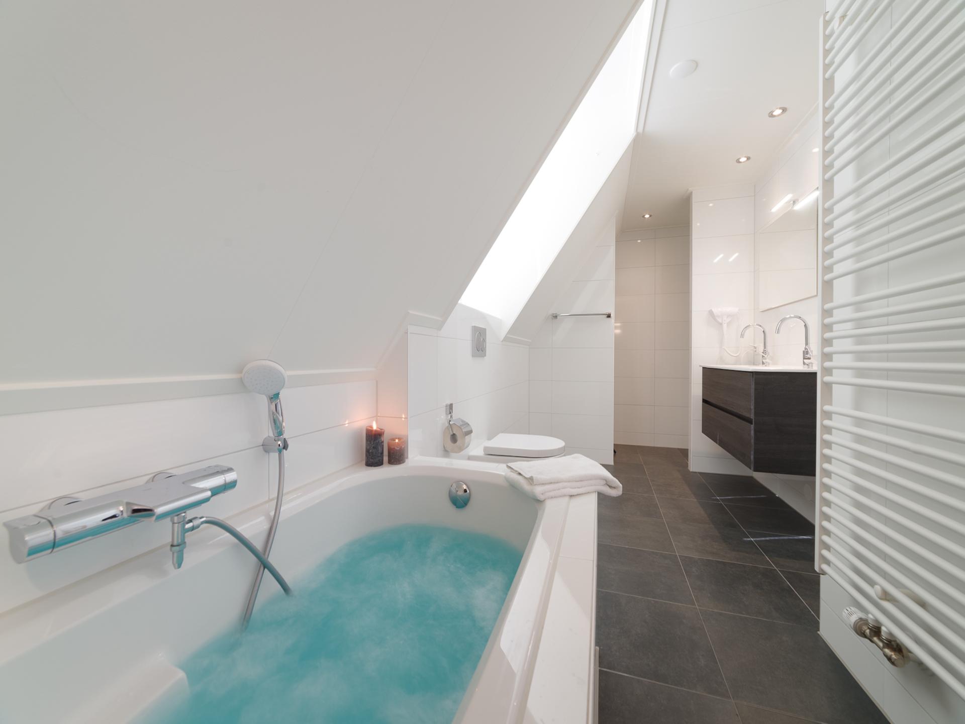 Wellnessvilla met sauna en tuin op 500m van het strand in Colijnsplaat - foto 23