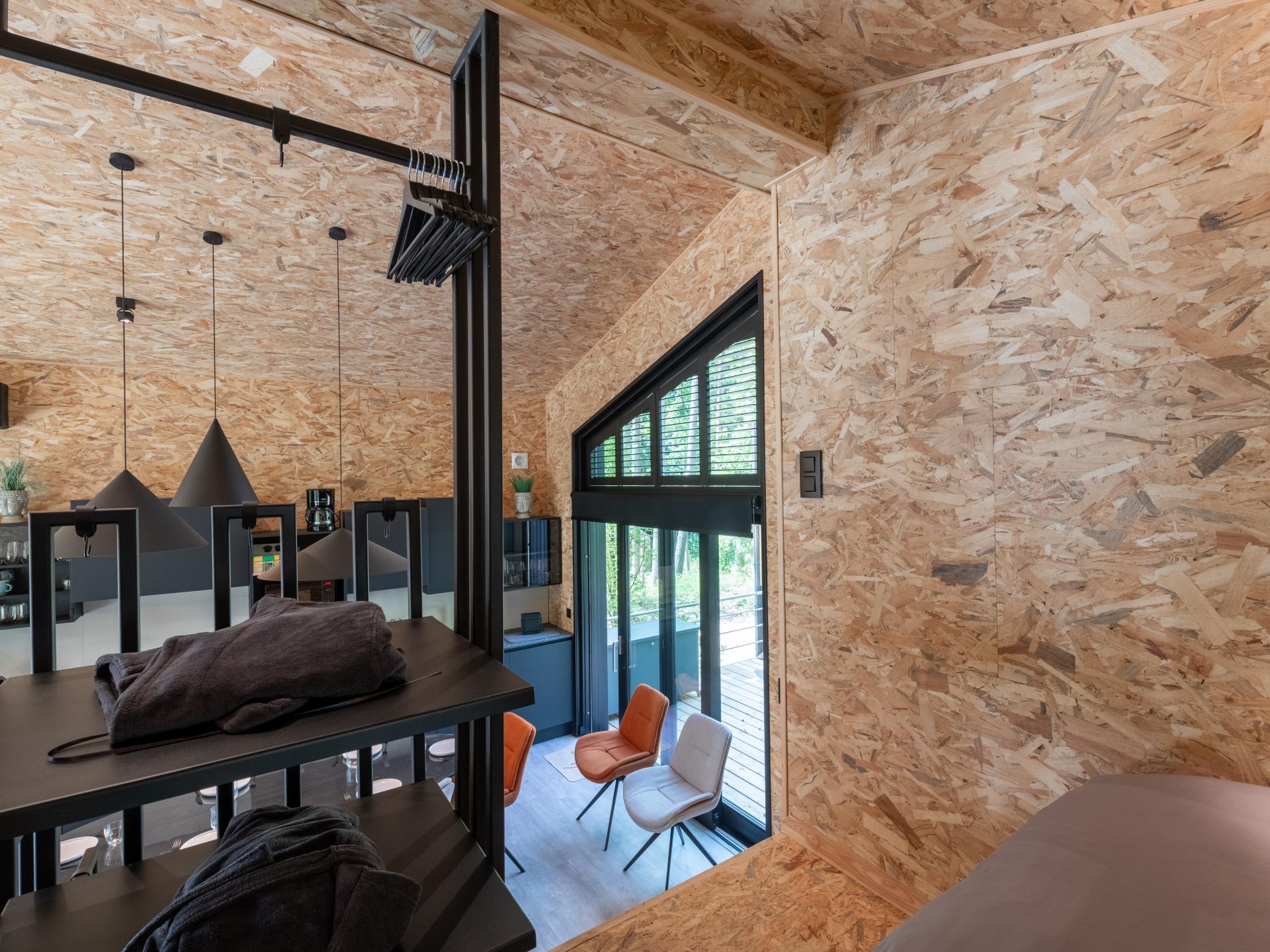 Designwoning met wellness in de bossen bij Biron, 8 personen - foto 45