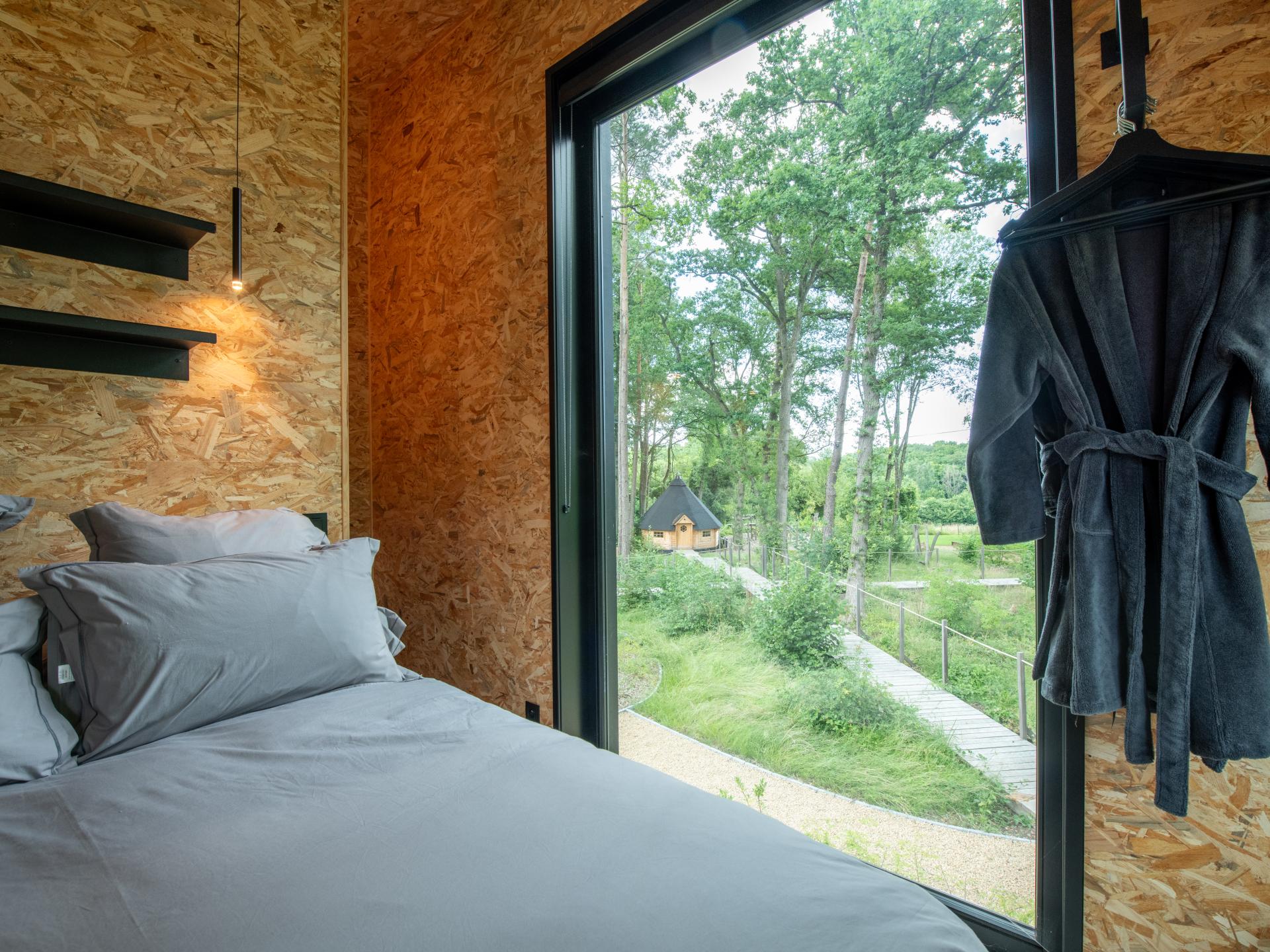 Designwoning met wellness in de bossen bij Biron, 8 personen - foto 42
