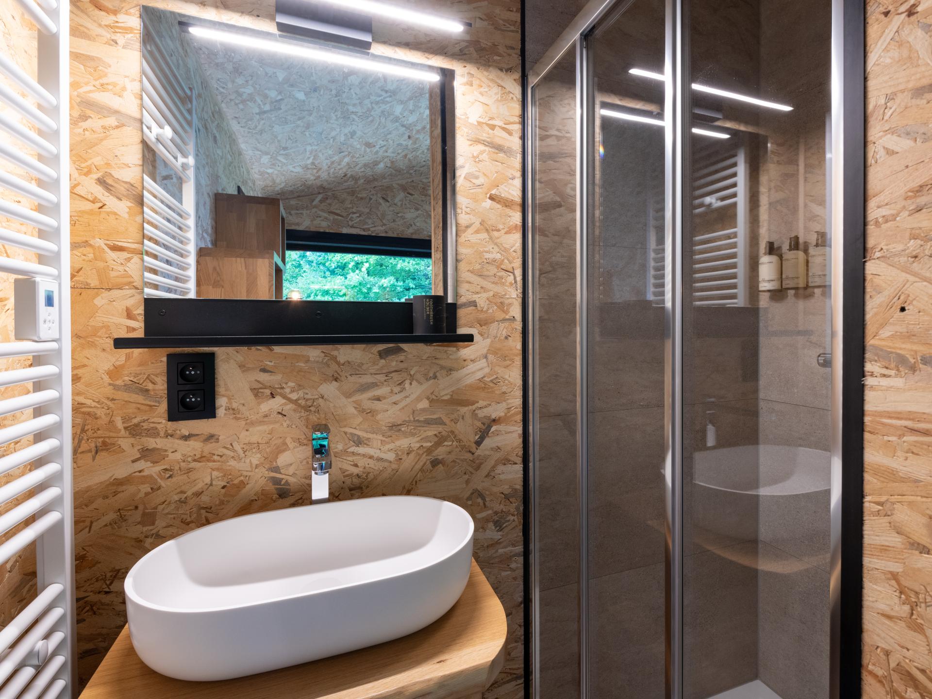 Designwoning met wellness in de bossen bij Biron, 8 personen - foto 19