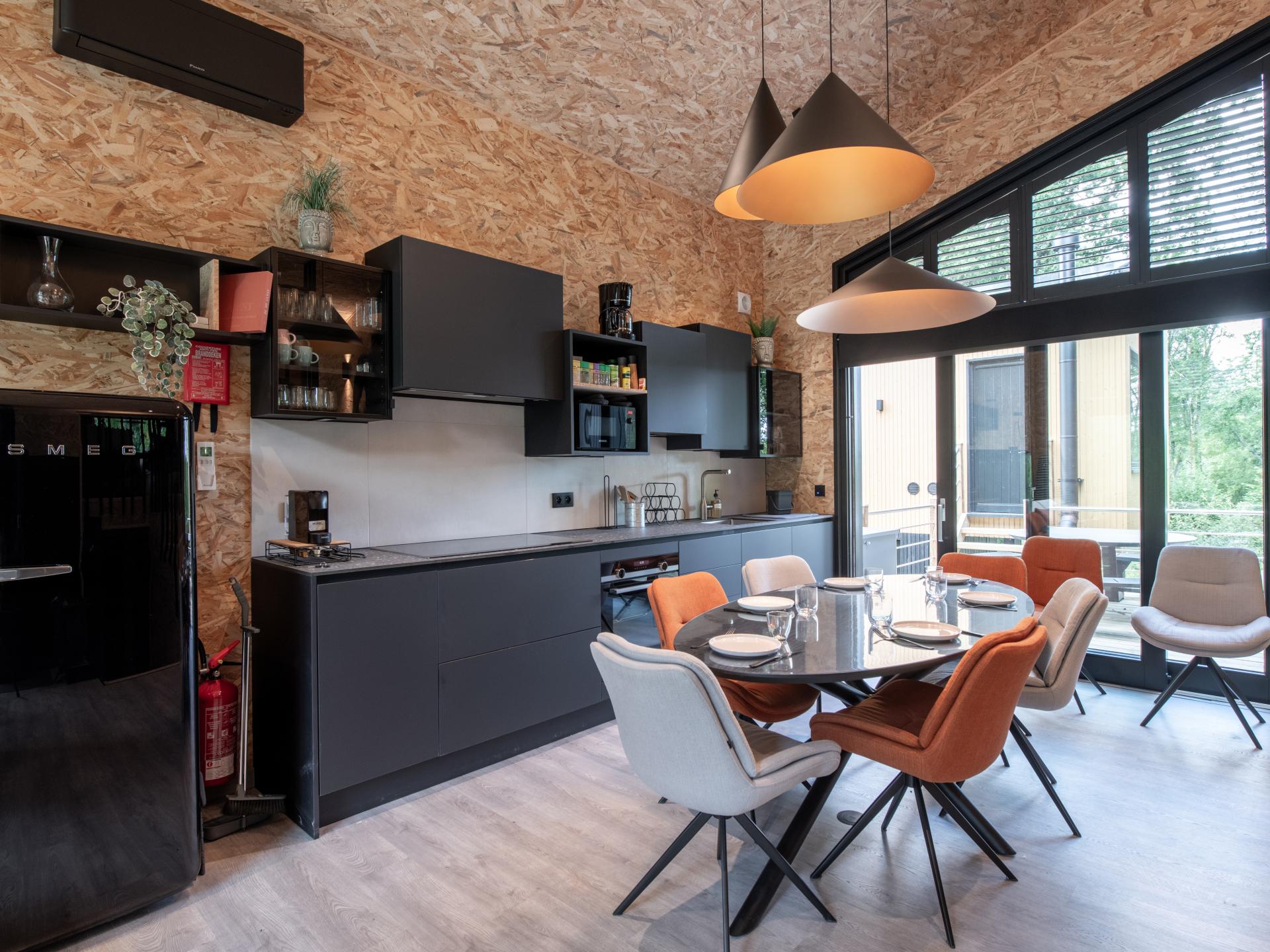 Designwoning met wellness in de bossen bij Biron, 8 personen - foto 5