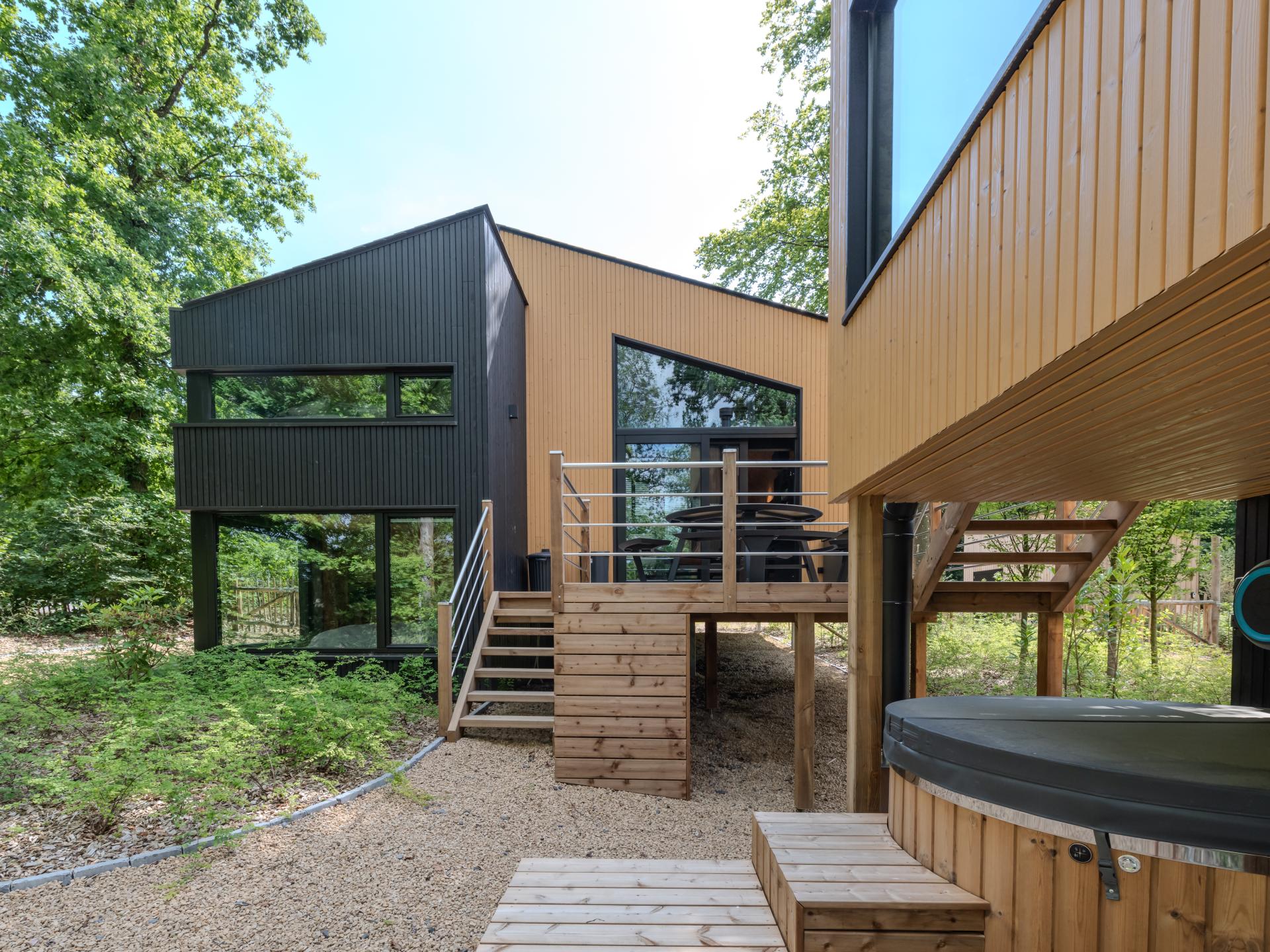 Designwoning met wellness in de bossen bij Biron, 8 personen - foto 46
