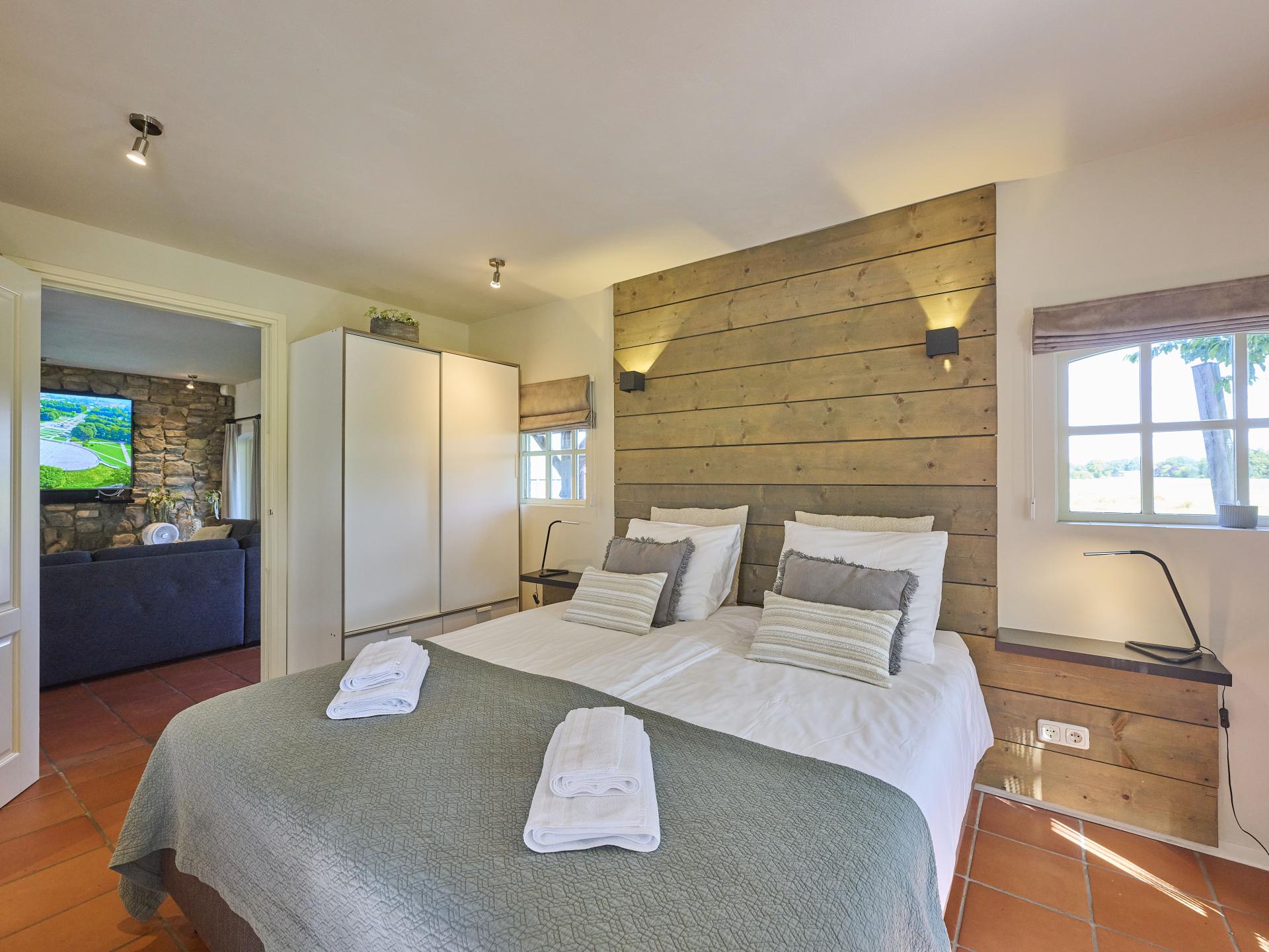 Wellnessvilla met sauna en hottub op het Sallandse platteland - foto 23