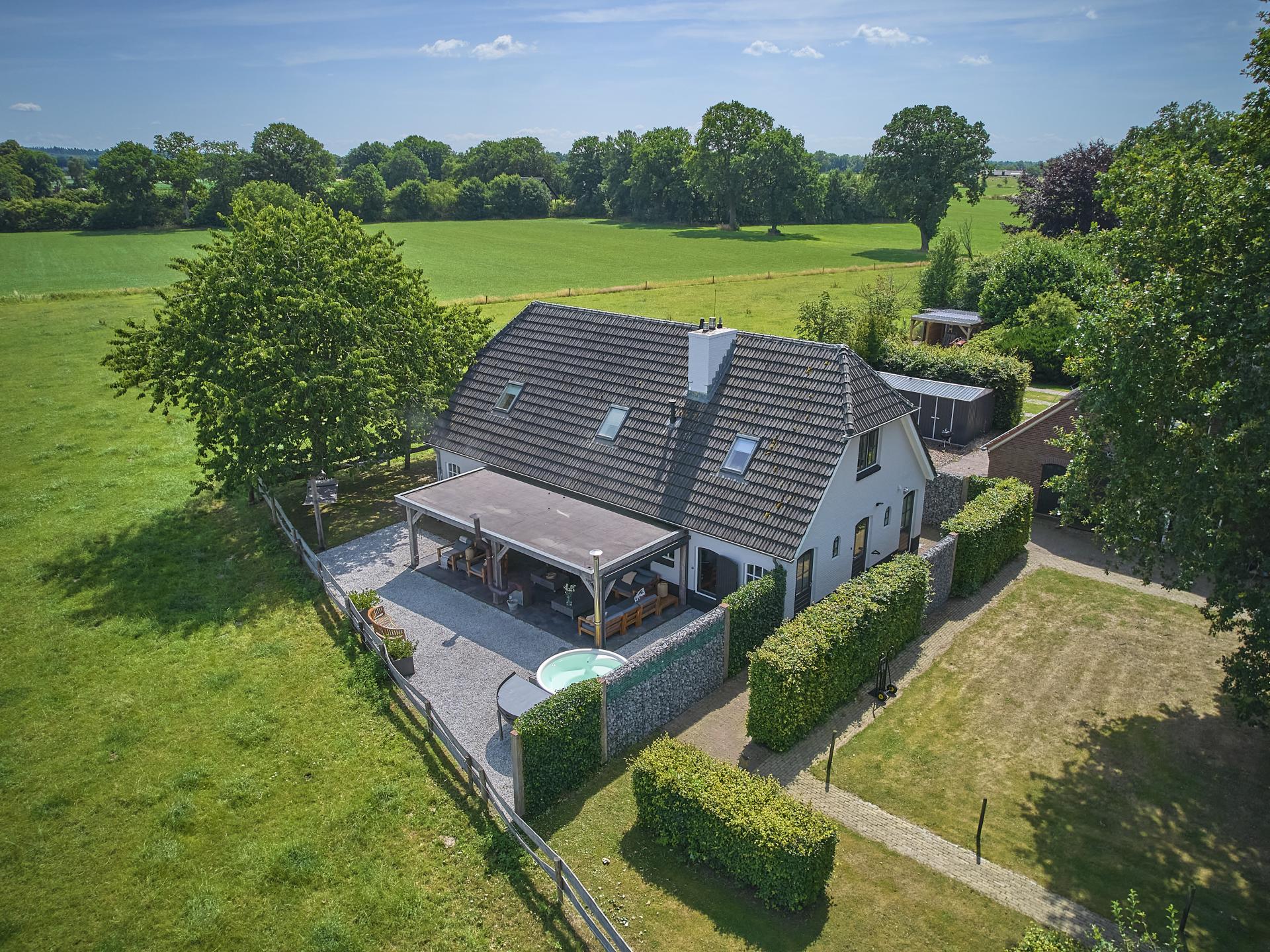 Wellnessvilla met sauna en hottub op het Sallandse platteland - foto 69