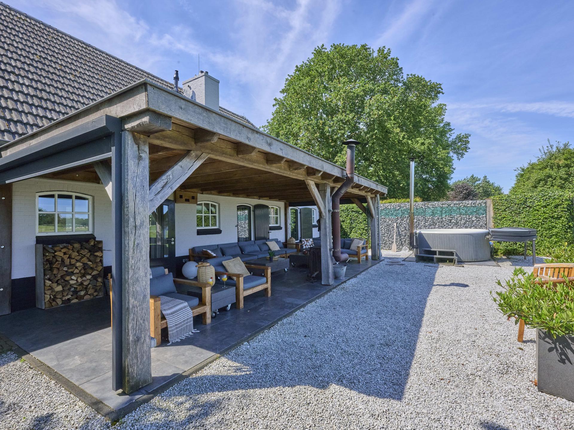 Wellnessvilla met sauna en hottub op het Sallandse platteland - foto 46