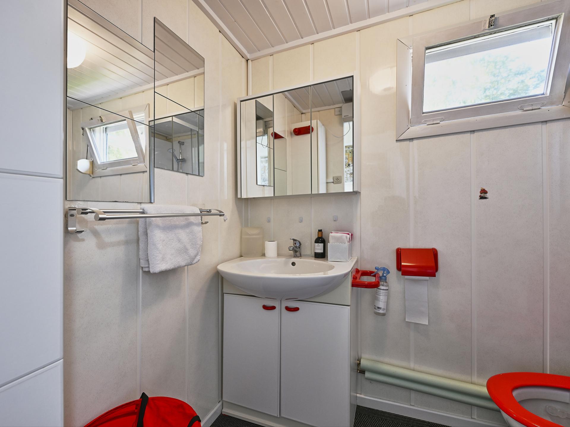 Vrijstaand chalet voor 2 personen in het centrum van Geel - foto 8
