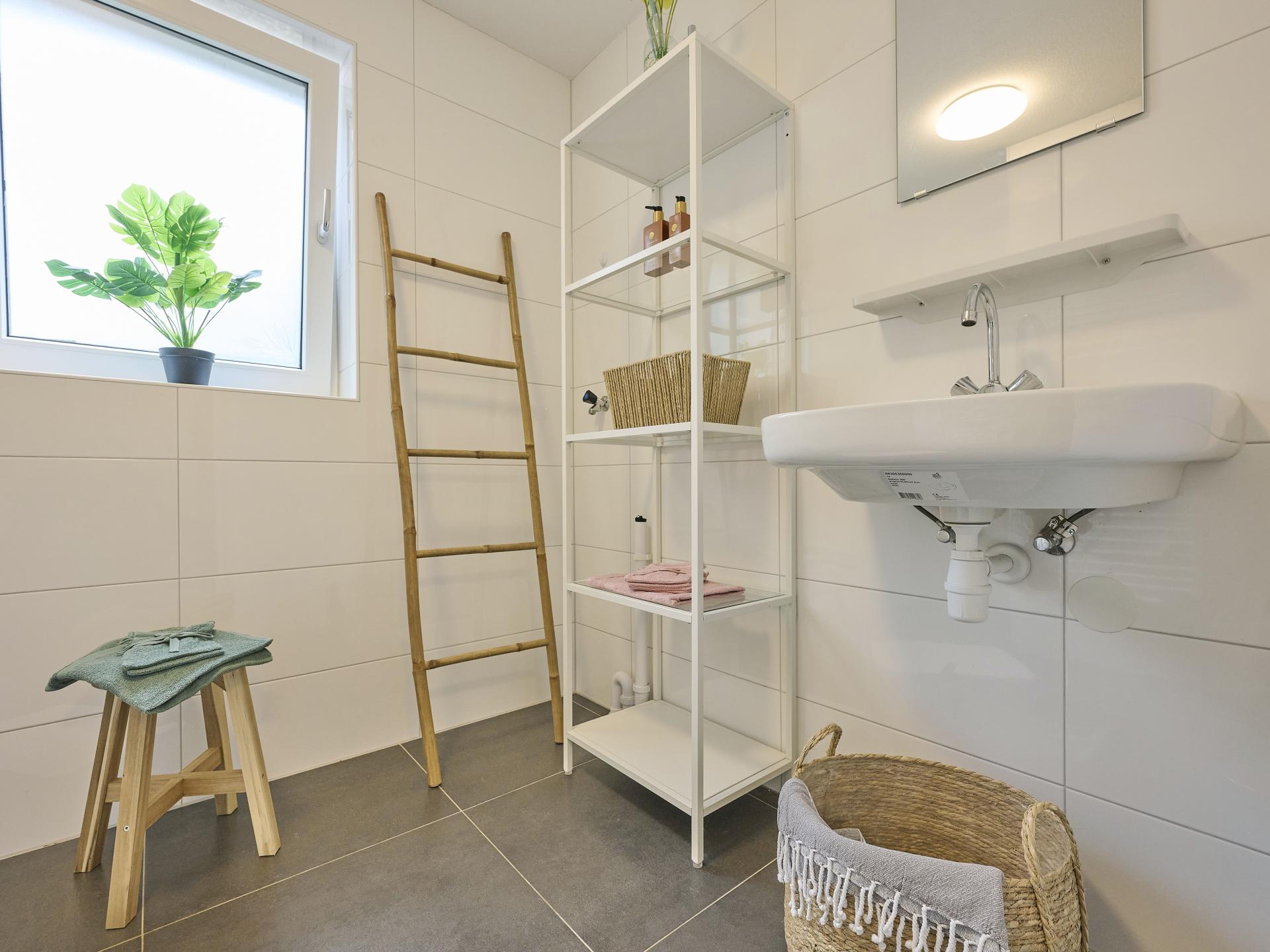 Luxe vakantiehuis De Linde op rustig bospark, 90m van centrum Nunspeet - foto 11