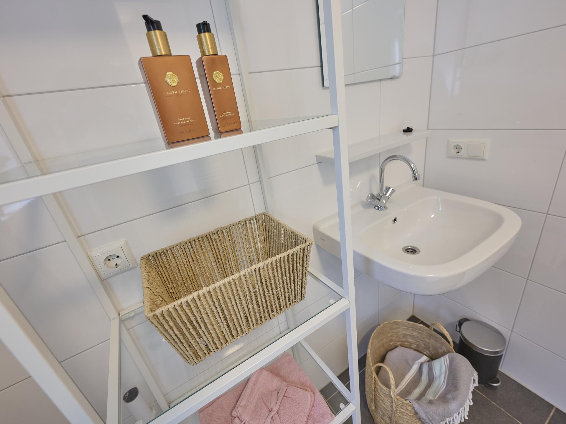 Luxe vakantiehuis De Linde op rustig bospark, 90m van centrum Nunspeet - foto 29