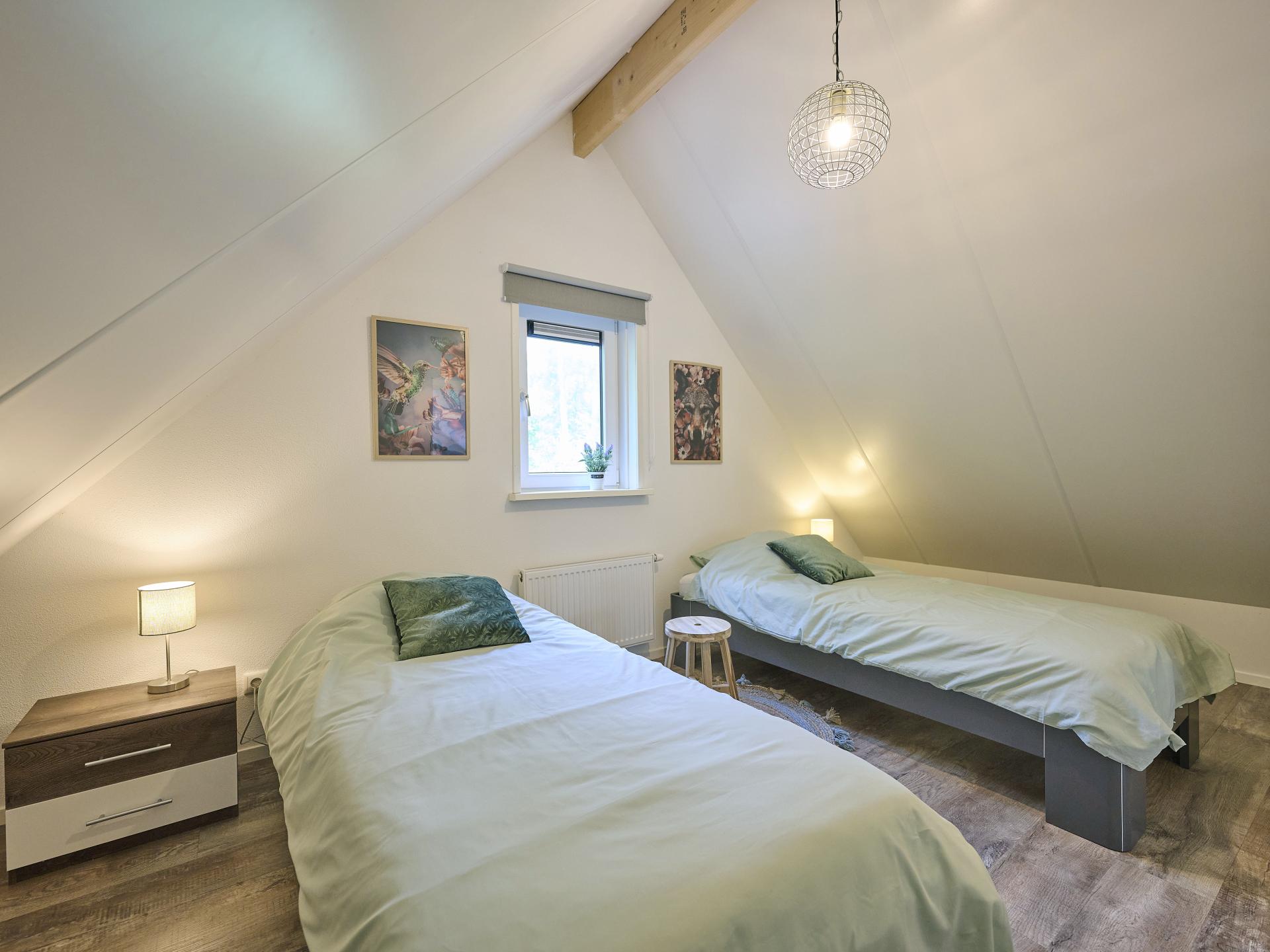 Luxe vakantiehuis De Linde op rustig bospark, 90m van centrum Nunspeet - foto 13